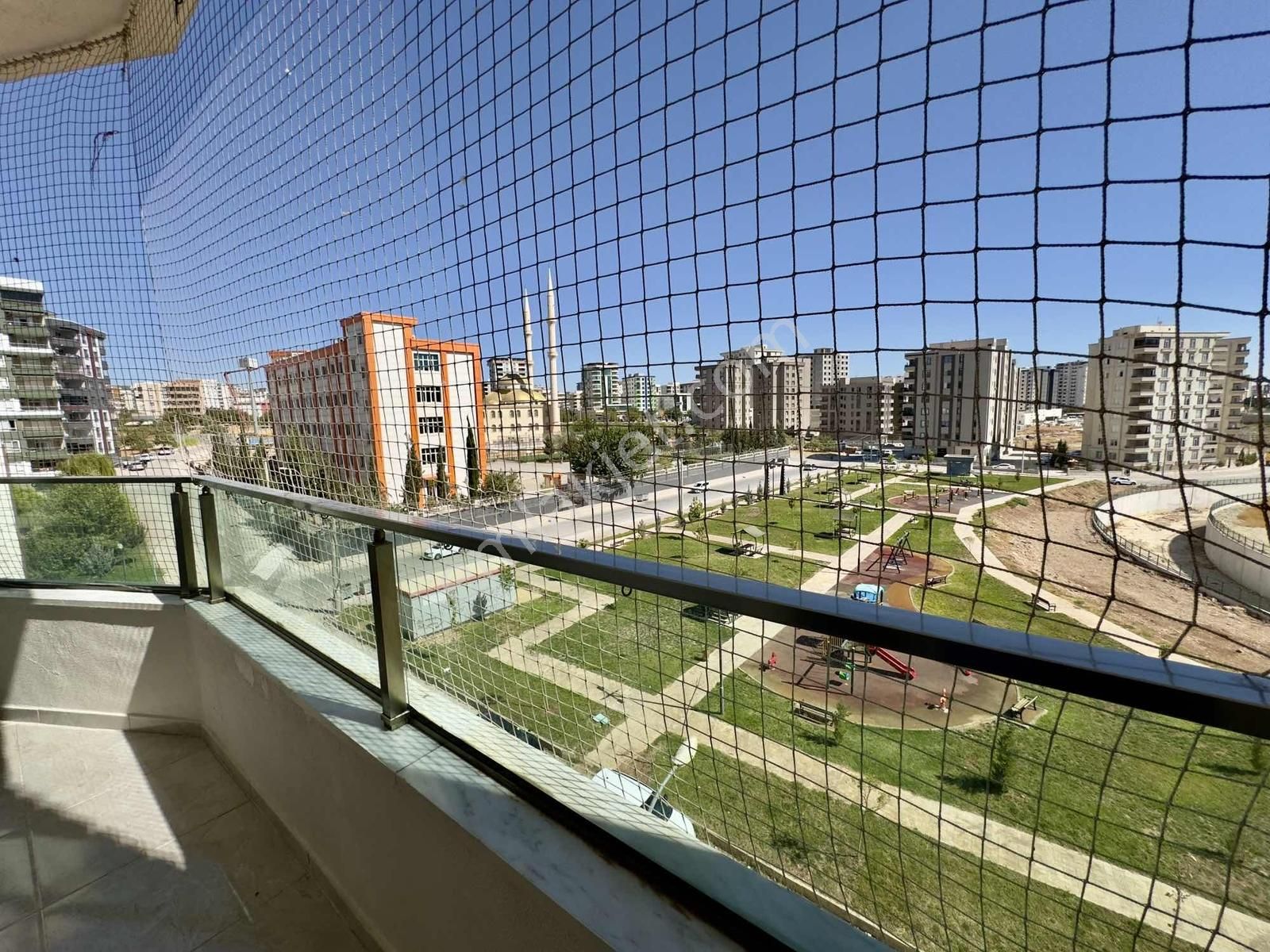 Yasin Batan'dan Fuar Merkezi Arkası 3+1 Lüks Daire - Görsel 11