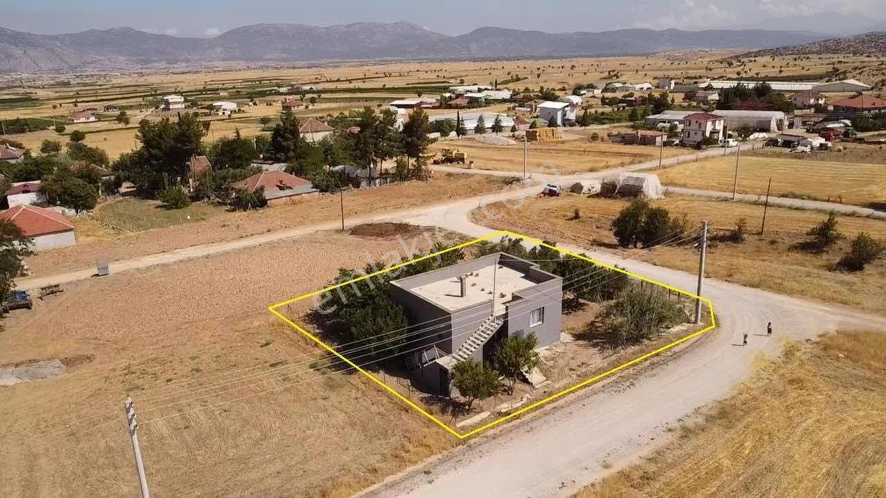 Korkuteli Büyükköy Mah.de Satılık Müstakil Ev - Görsel 5