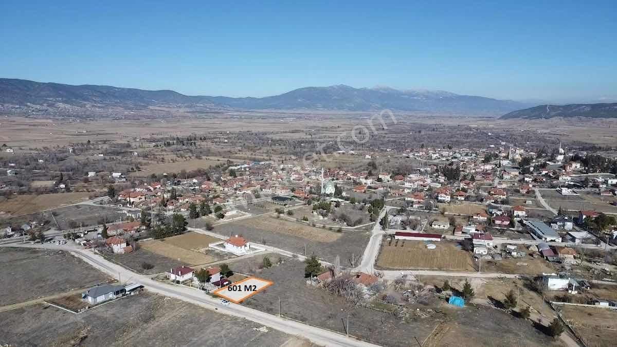 Korkuteli Bozova Mahallesinde Satılık Uygun Fiyatlı 601 M2 Arsa - Görsel 10