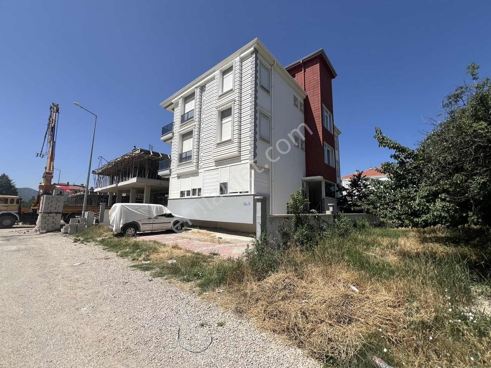 Korkuteli Yeni Mah.de Satılık 2+1 Açık Mutfaklı Lüx Daire