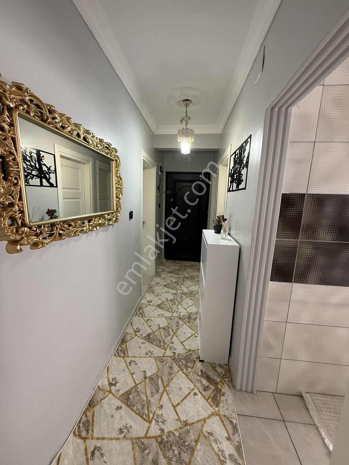 Lavinia'dan Bahçelievler'de 2+1 K.mutfak Satılık Daire - Görsel 14