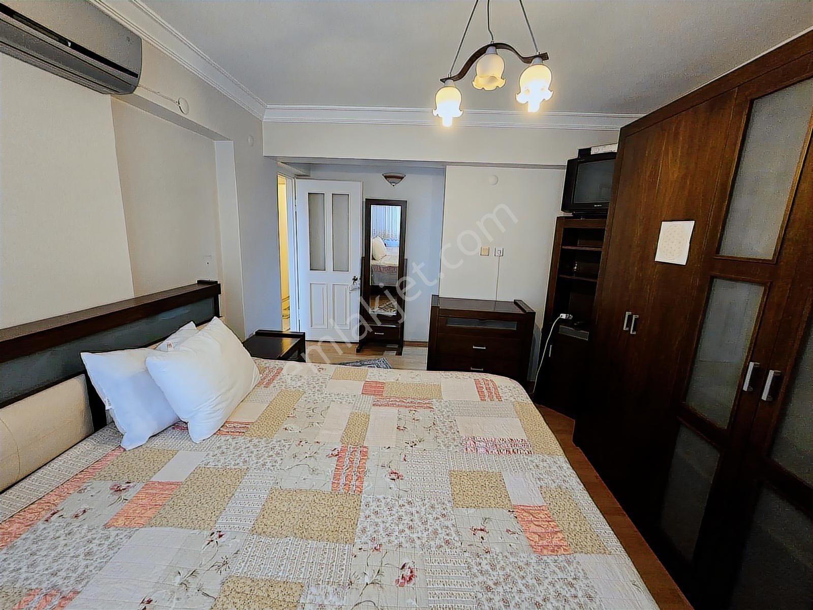 Remax Arma'dan Seyfidemirsoy Hastane Yakını 2+1 130 M2 Eşyalı - Görsel 9