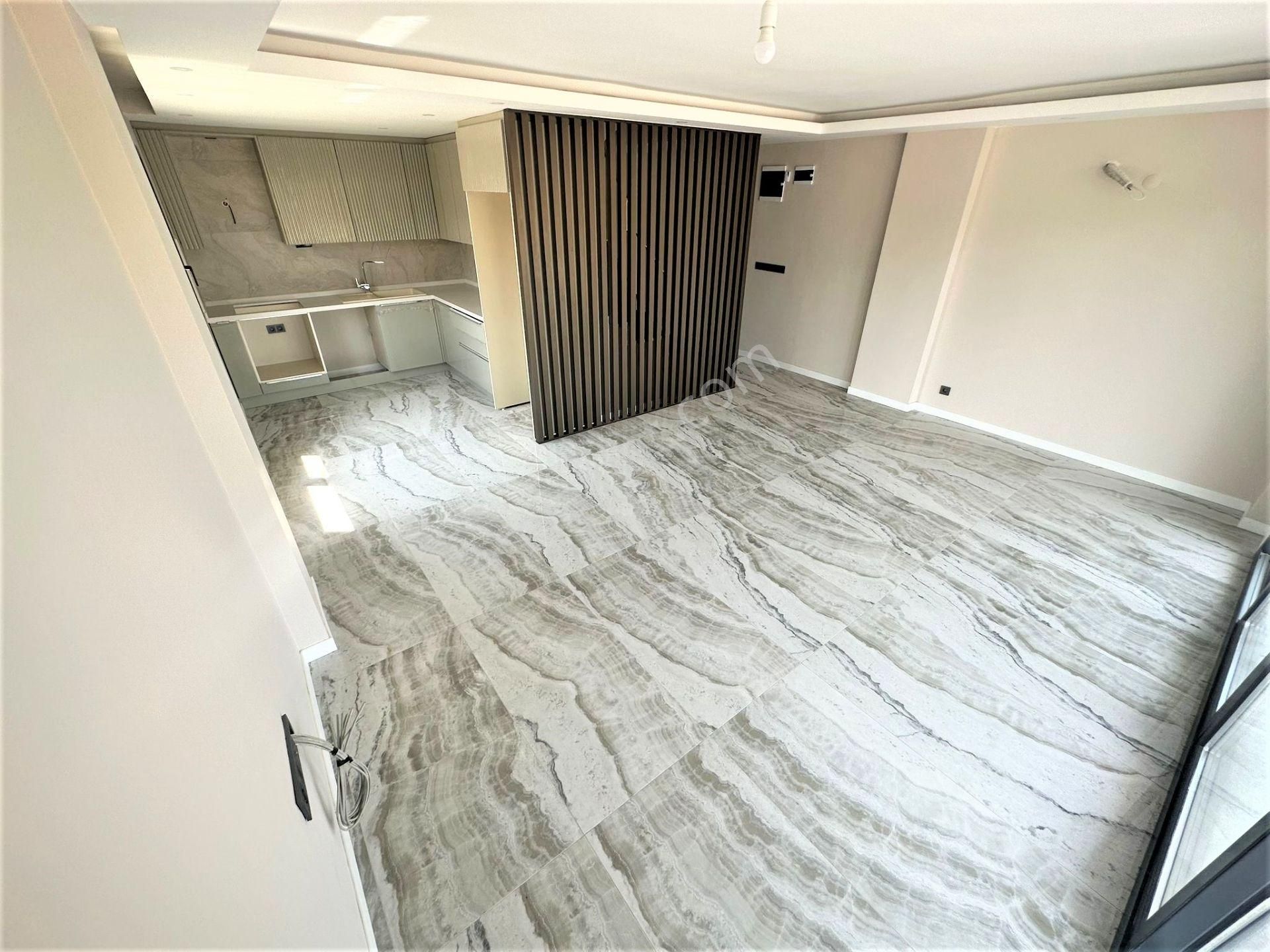 Burhaniye Pelitköy'de Aygülden Sıfır Tam Bağımsız Huzur Ve Konfora Adım Atacağınız Satılık 4+1 Villa - Görsel 7