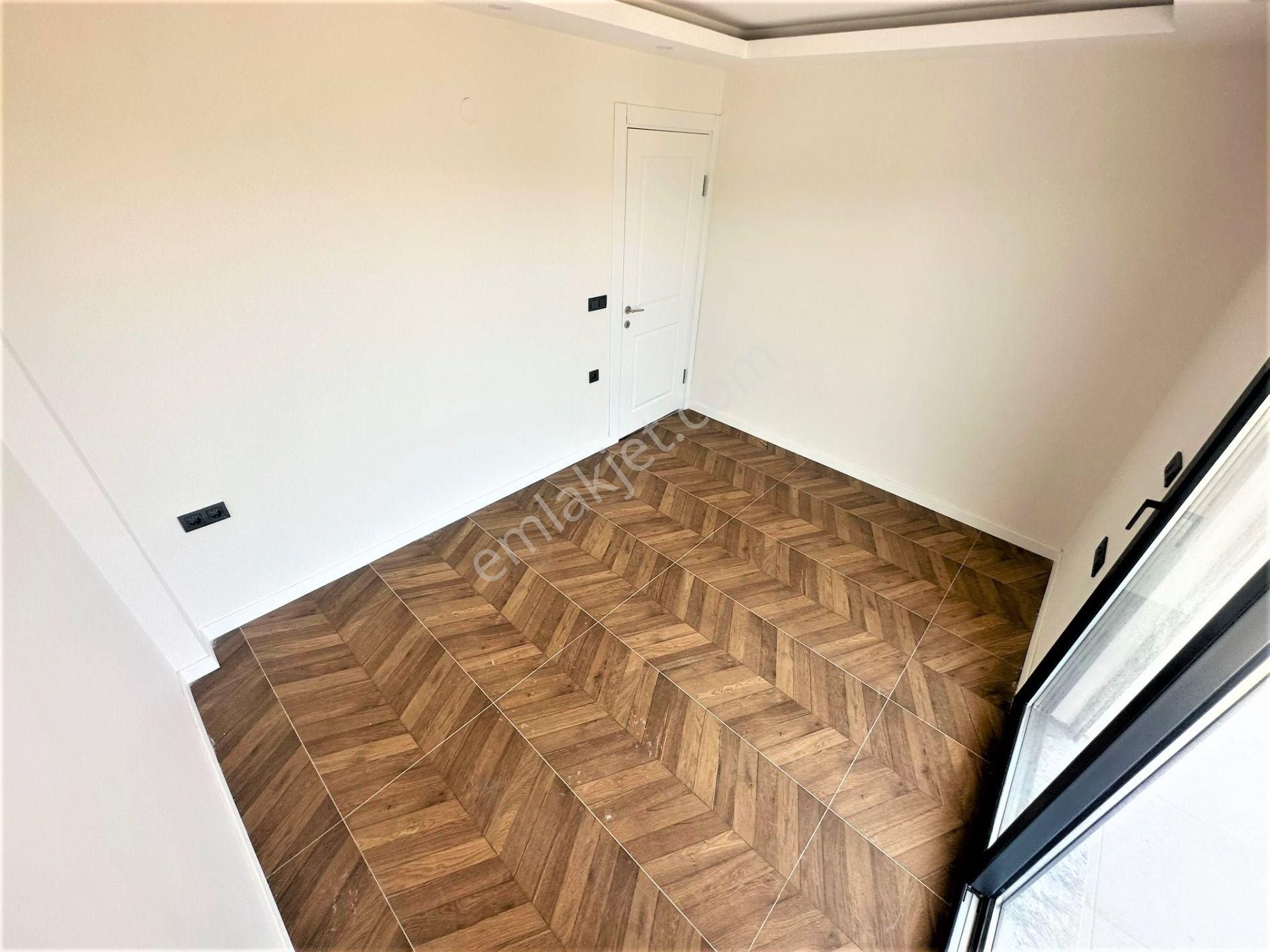 Burhaniye Pelitköy'de Aygülden Sıfır Tam Bağımsız Huzur Ve Konfora Adım Atacağınız Satılık 4+1 Villa - Görsel 26