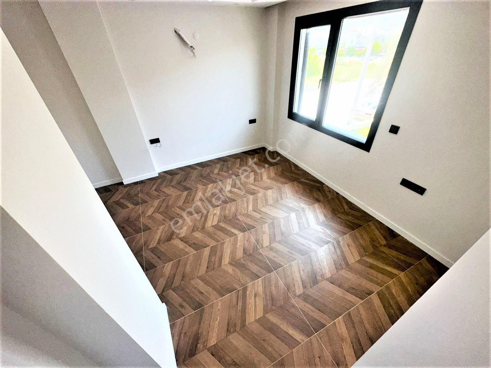 Burhaniye Pelitköy'de Aygülden Sıfır Tam Bağımsız Huzur Ve Konfora Adım Atacağınız Satılık 4+1 Villa - Görsel 18