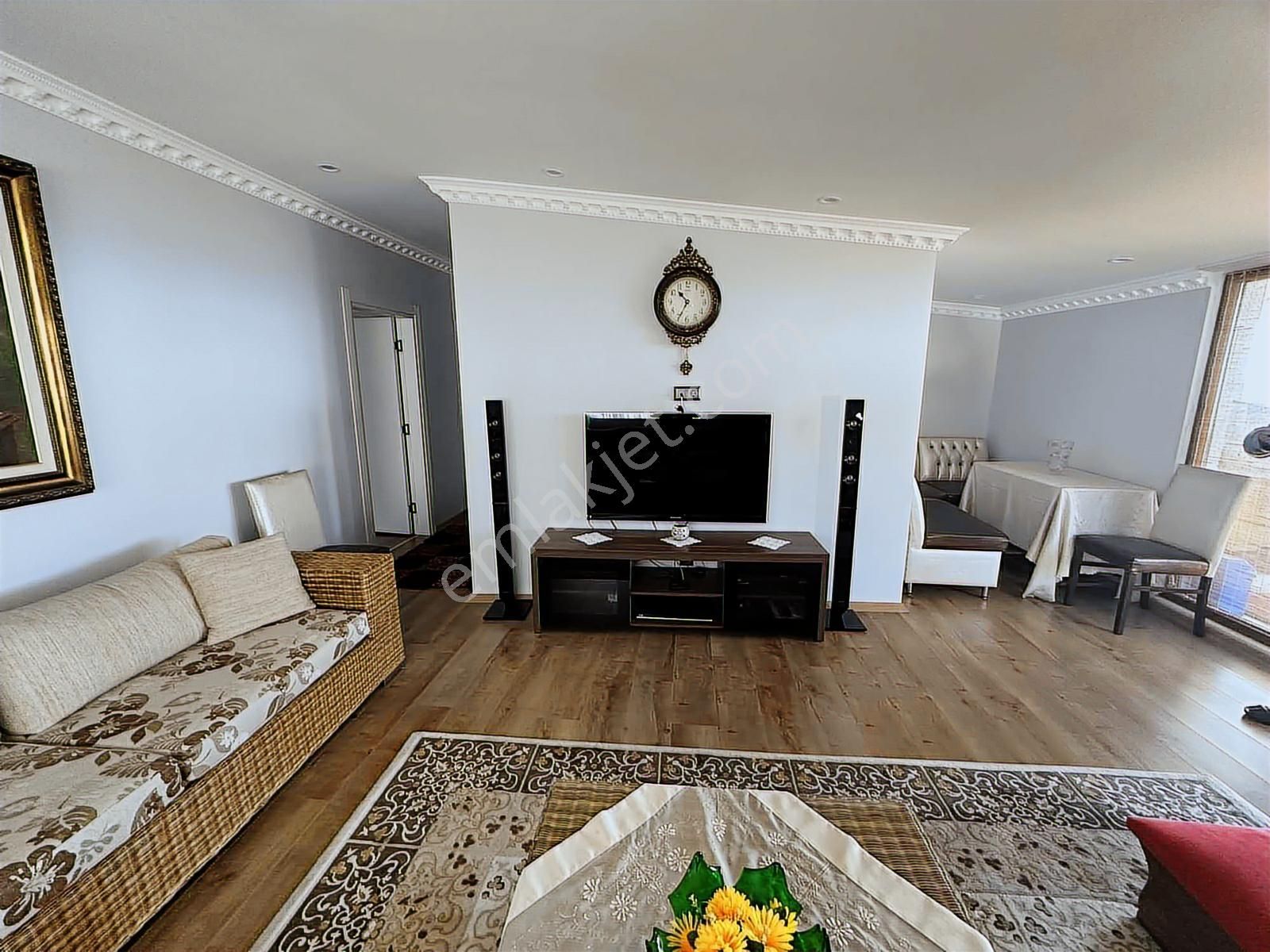 Altınorak Sitesinde Denize Sıfır Satılık Villa-kw Plus Filiz'den - Görsel 28