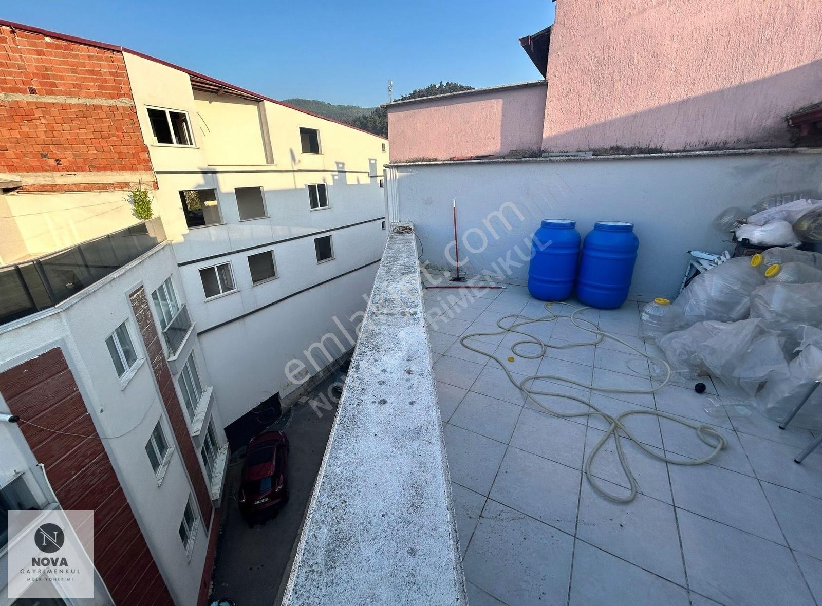 Nova'dan Çalı Merkezi Konum Teraslı 4+1 Geniş Daire - Görsel 15