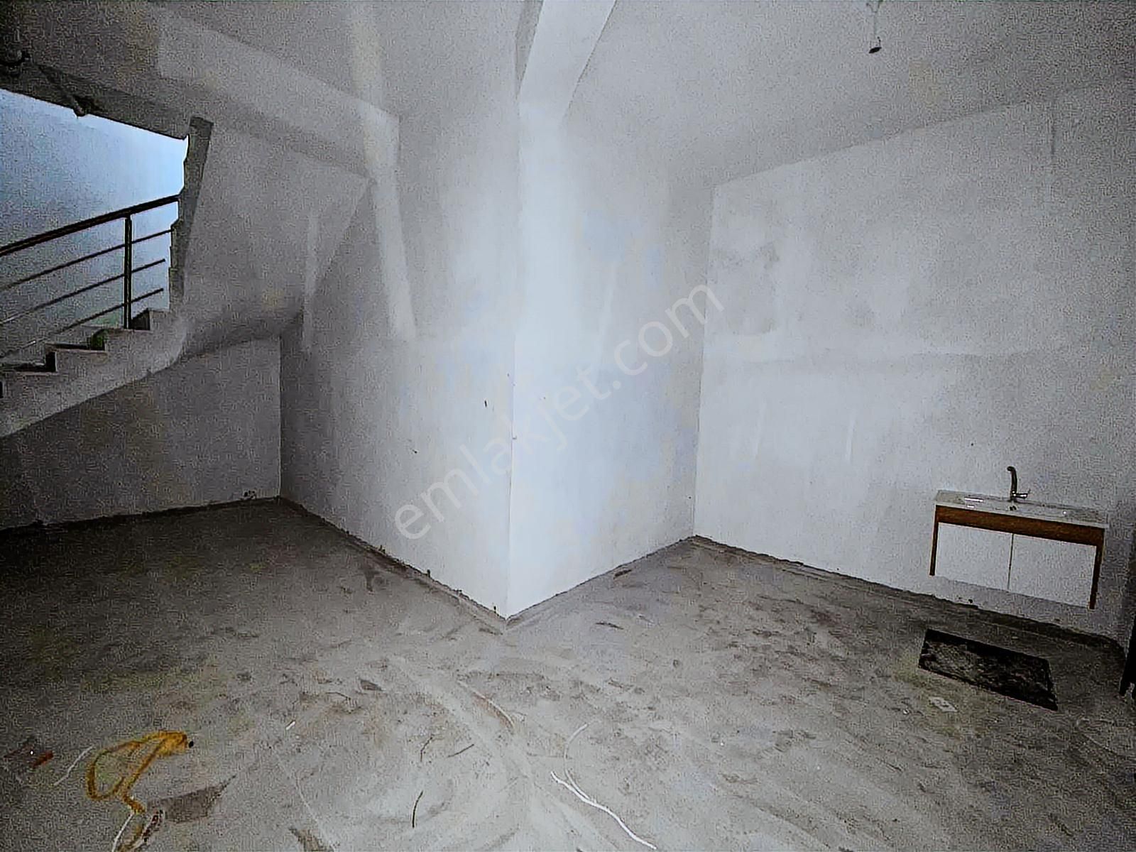 Göçerler'de Kiralık Depolu Dükkan - Görsel 9