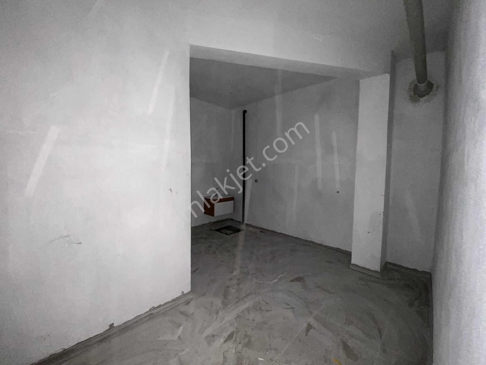 Göçerler'de Kiralık Depolu Dükkan - Görsel 4