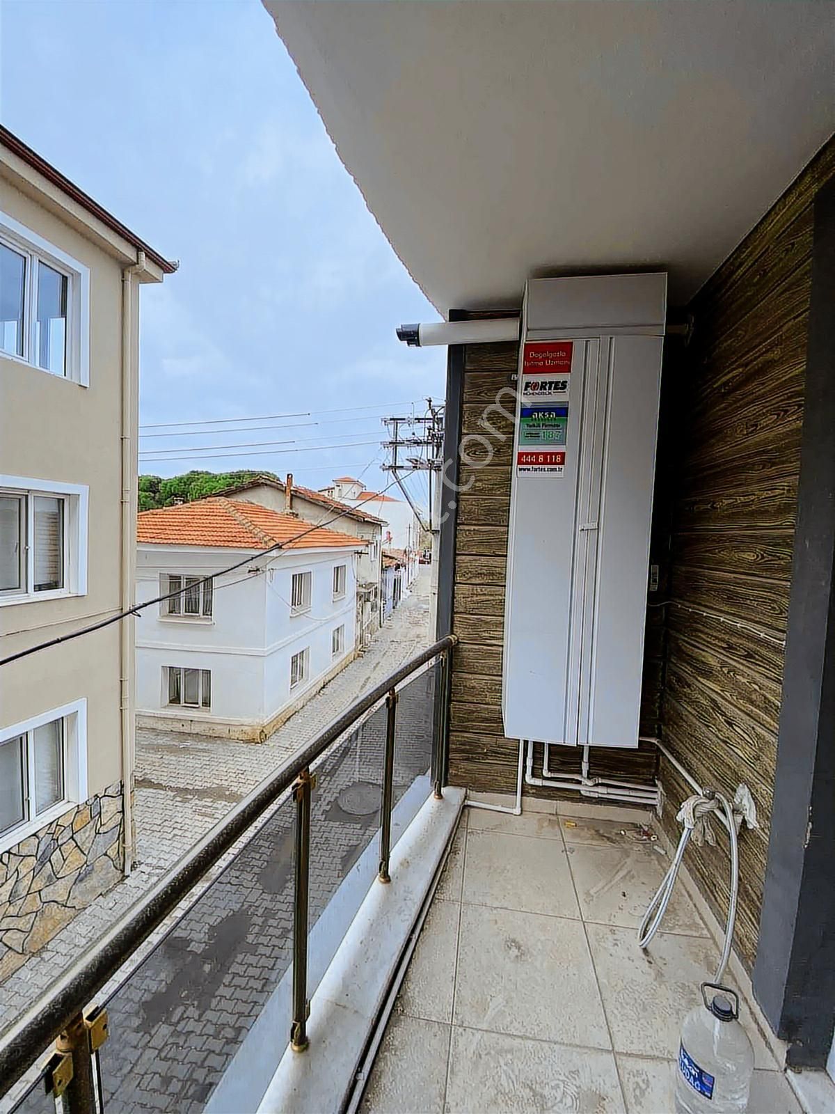 Prestijden Gömeç Merkezde Ara Kat Muhteşem 3+1 Ferah Daire - Görsel 13