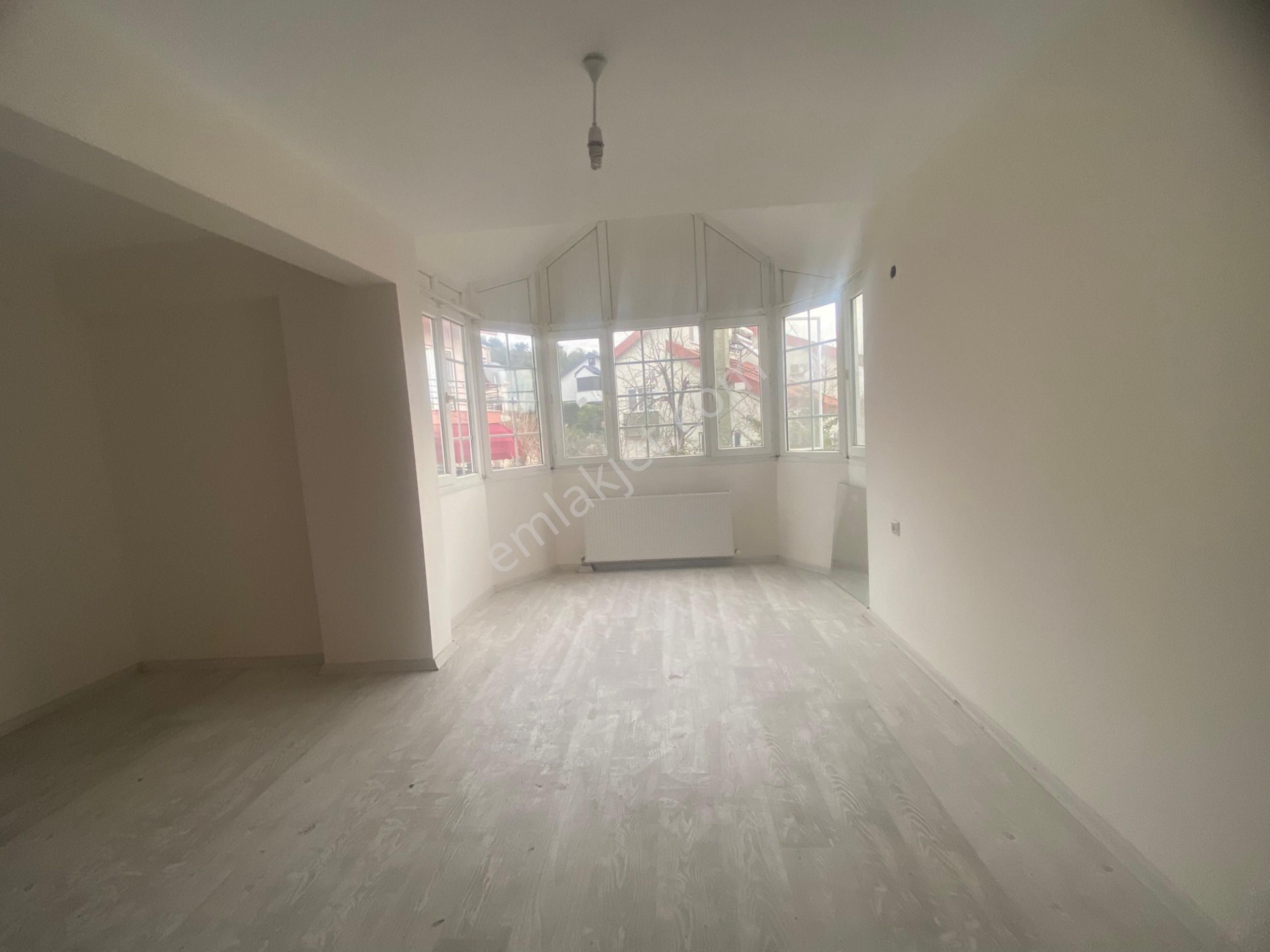 Kiralık 5+1 Villa-700 Mm Arsa Üzerinde-doğalgazlı - Görsel 17