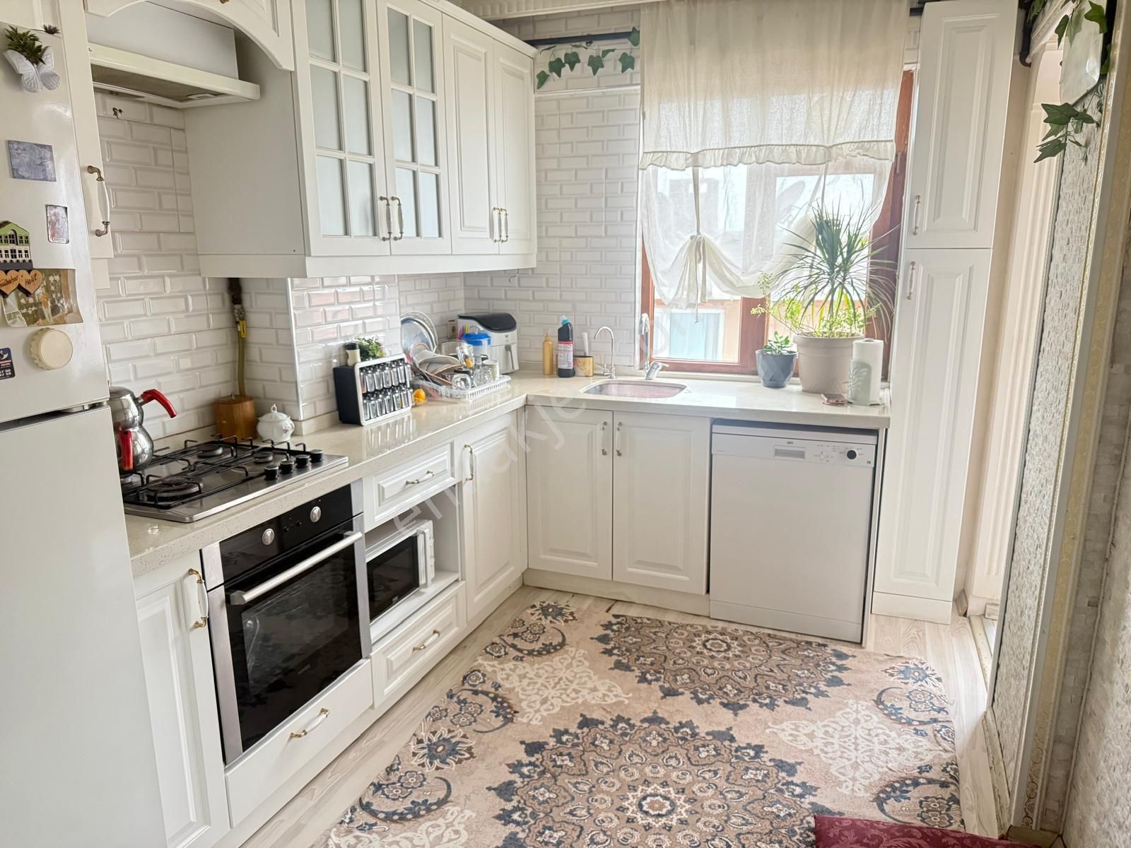 Arı Emlak'tan Kiralık 180m2 Dubleks - Görsel 3