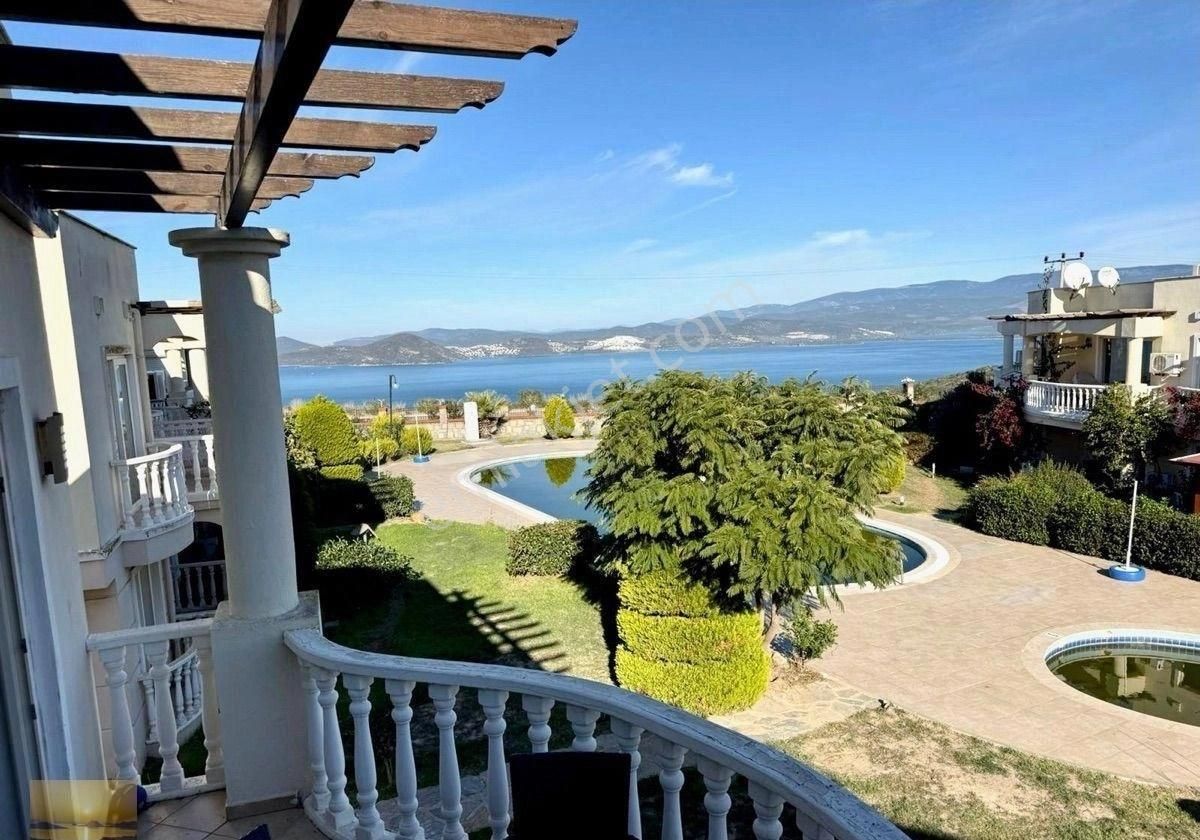 Deniz Manzaralı Satılık Daire Özel Plajlı Havuzlu Sitede Ön Sırada Düzayak En Güzel Konum - Görsel 3