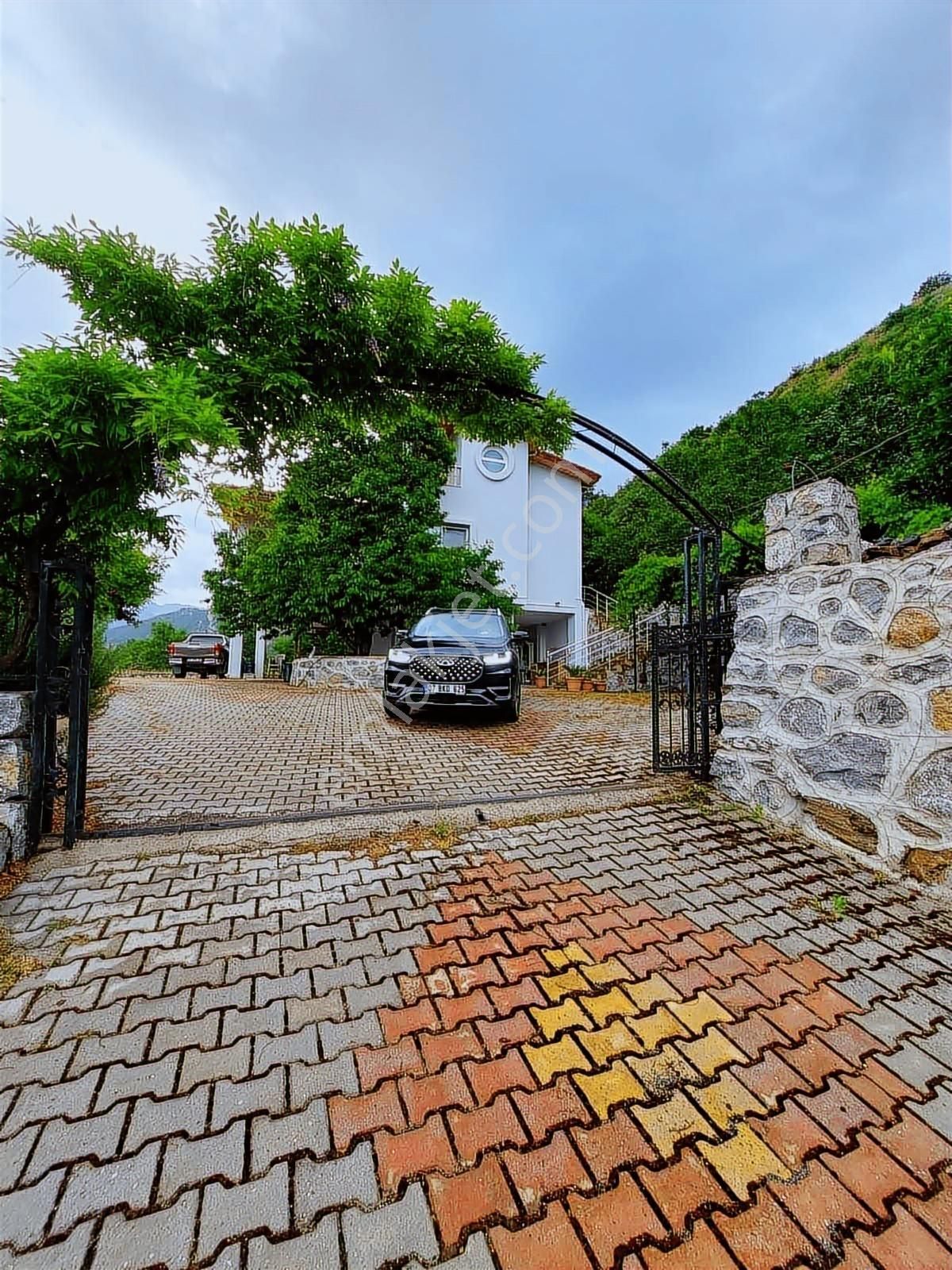 Doğanca Mahallesinde Muhteşem Manzaralı 38 Dönüm Arsa Ve Villa - Görsel 11