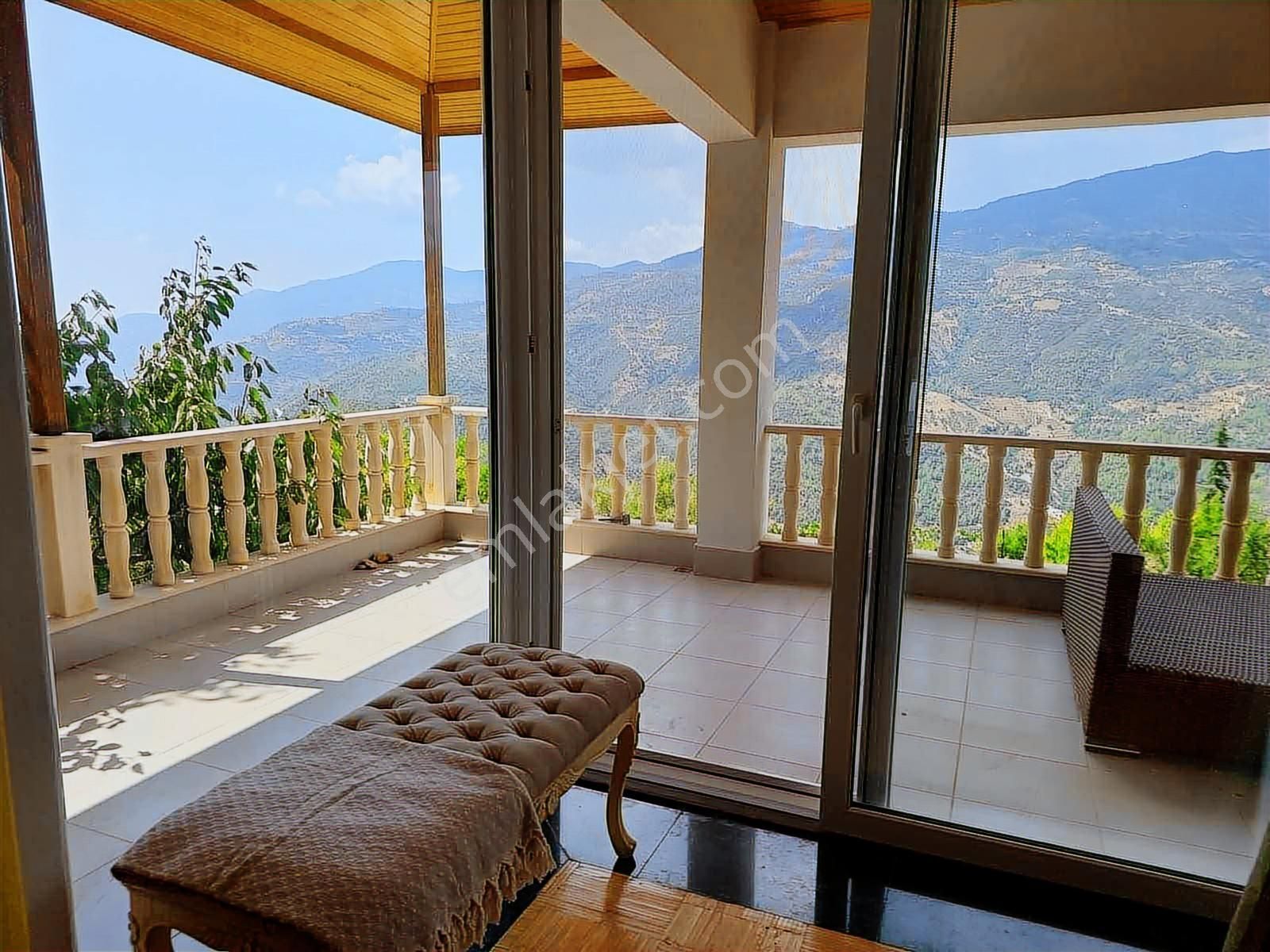 Doğanca Mahallesinde Muhteşem Manzaralı 38 Dönüm Arsa Ve Villa - Görsel 7