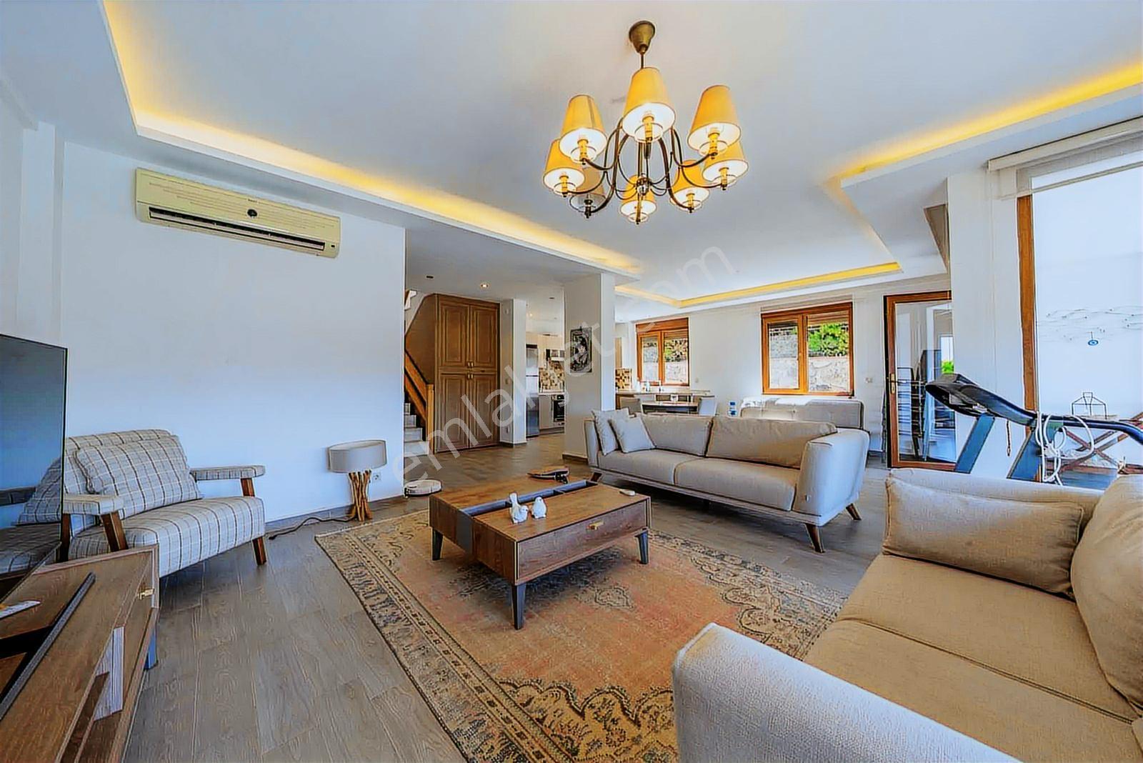 Yalıkavak Dirmil'de Özel Havuzlu Deniz Manzaralı Müstakil Villa - Görsel 14