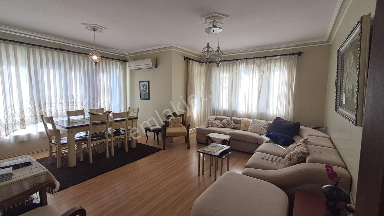 Terrahomes Gayrimenkul Altinkum'da Katta Tek Daire Satılık 3+1 - Görsel 2