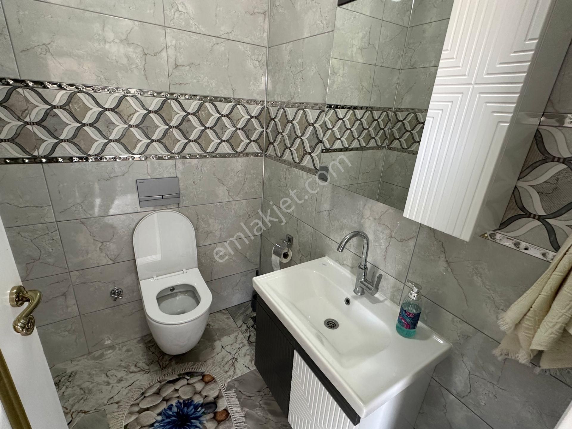 Cumhuriyet Mah.toki Girişinde Tek Kat 768m2 Villa Komple Eşyalı - Görsel 11