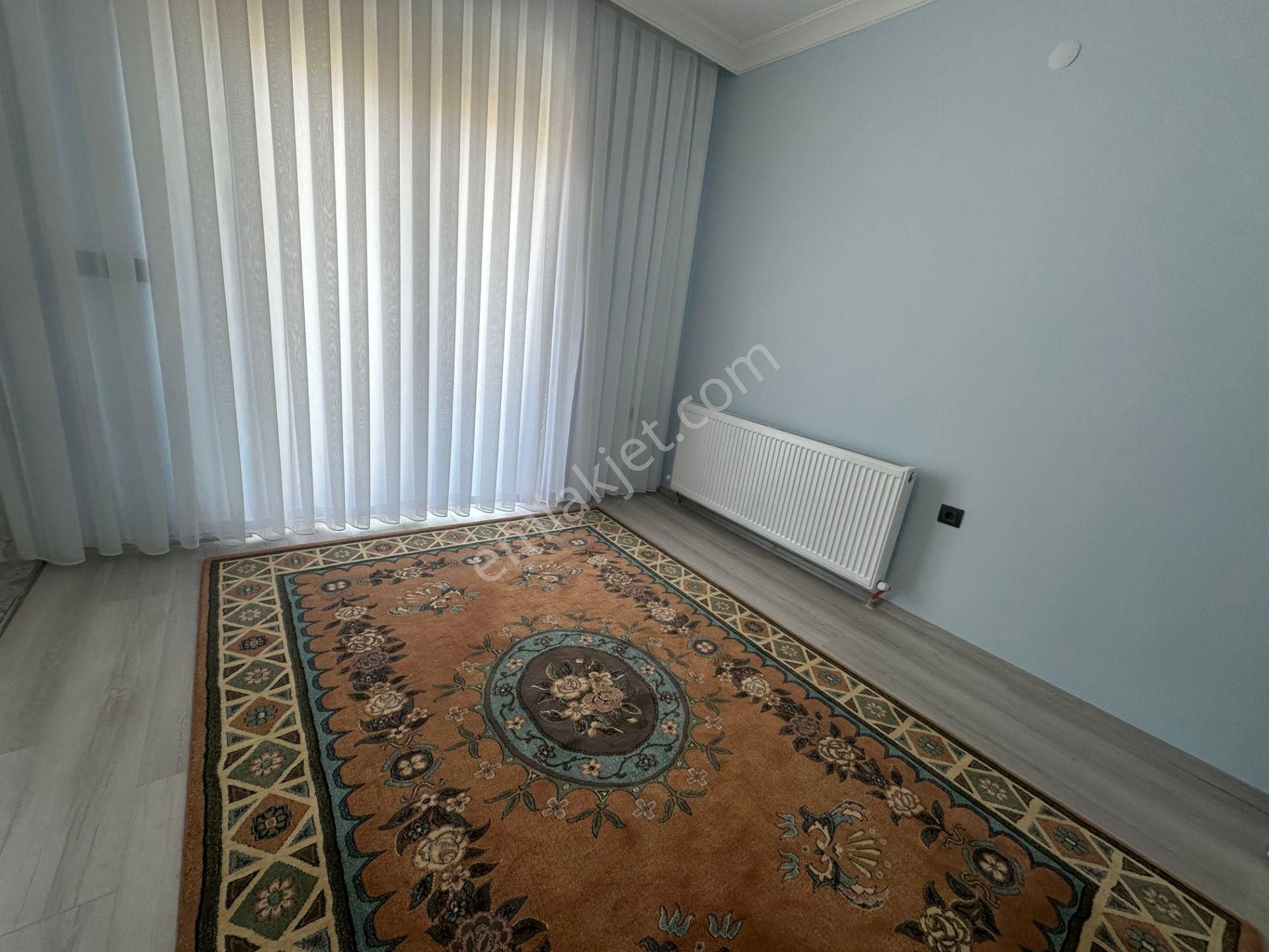Cumhuriyet Mah.toki Girişinde Tek Kat 768m2 Villa Komple Eşyalı - Görsel 19