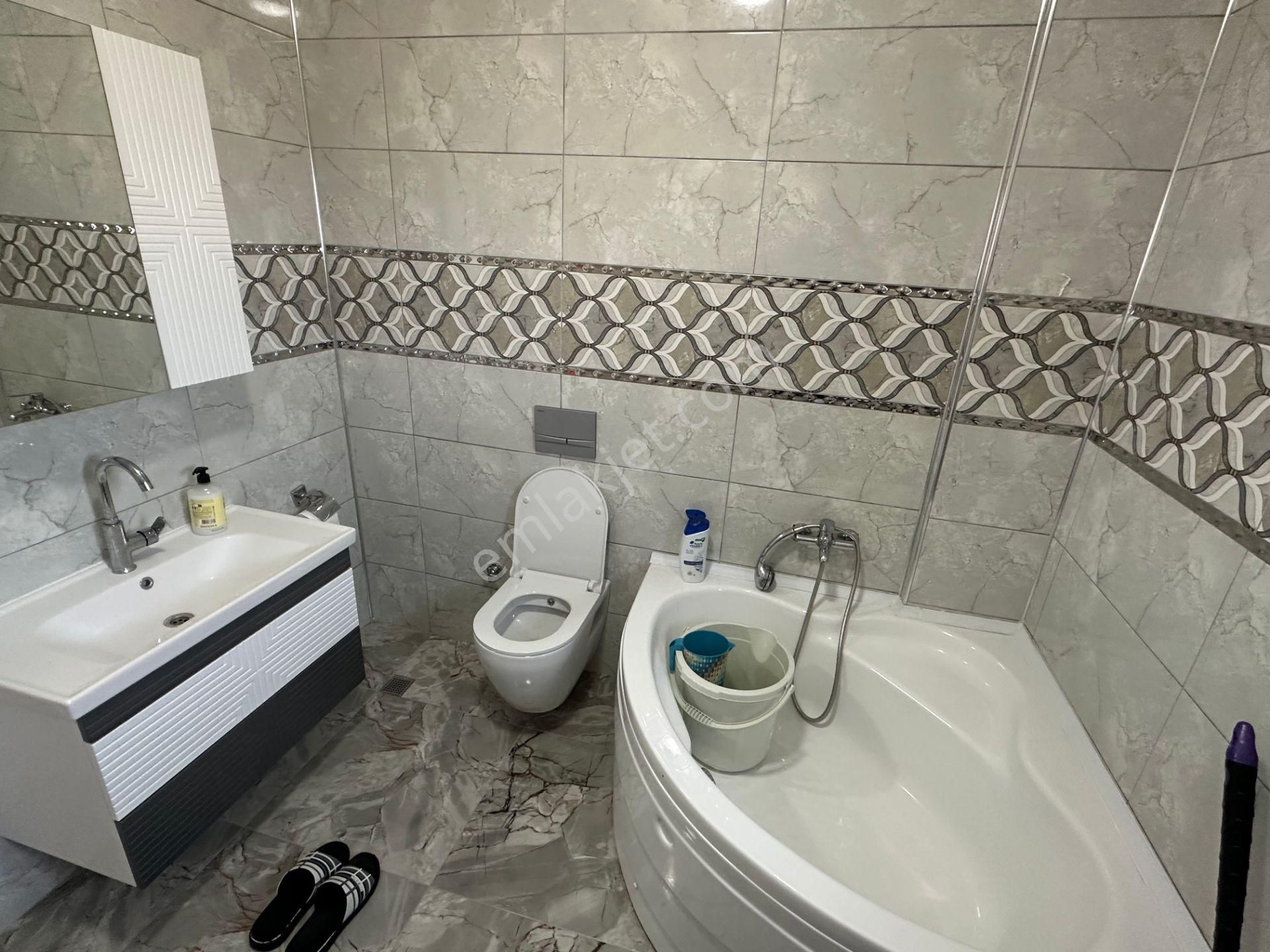 Cumhuriyet Mah.toki Girişinde Tek Kat 768m2 Villa Komple Eşyalı - Görsel 15