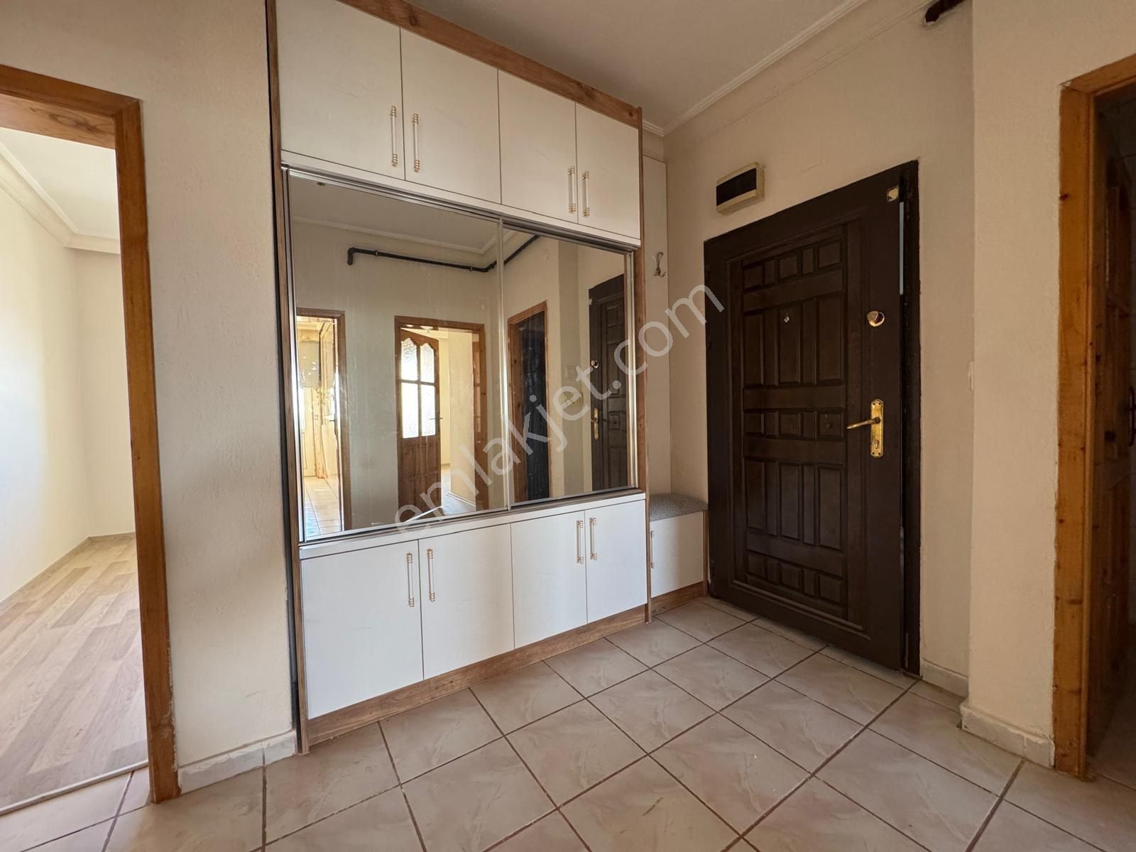 Salih Emalk’tan Masrasız Kom. 3+1 Daire - Görsel 3