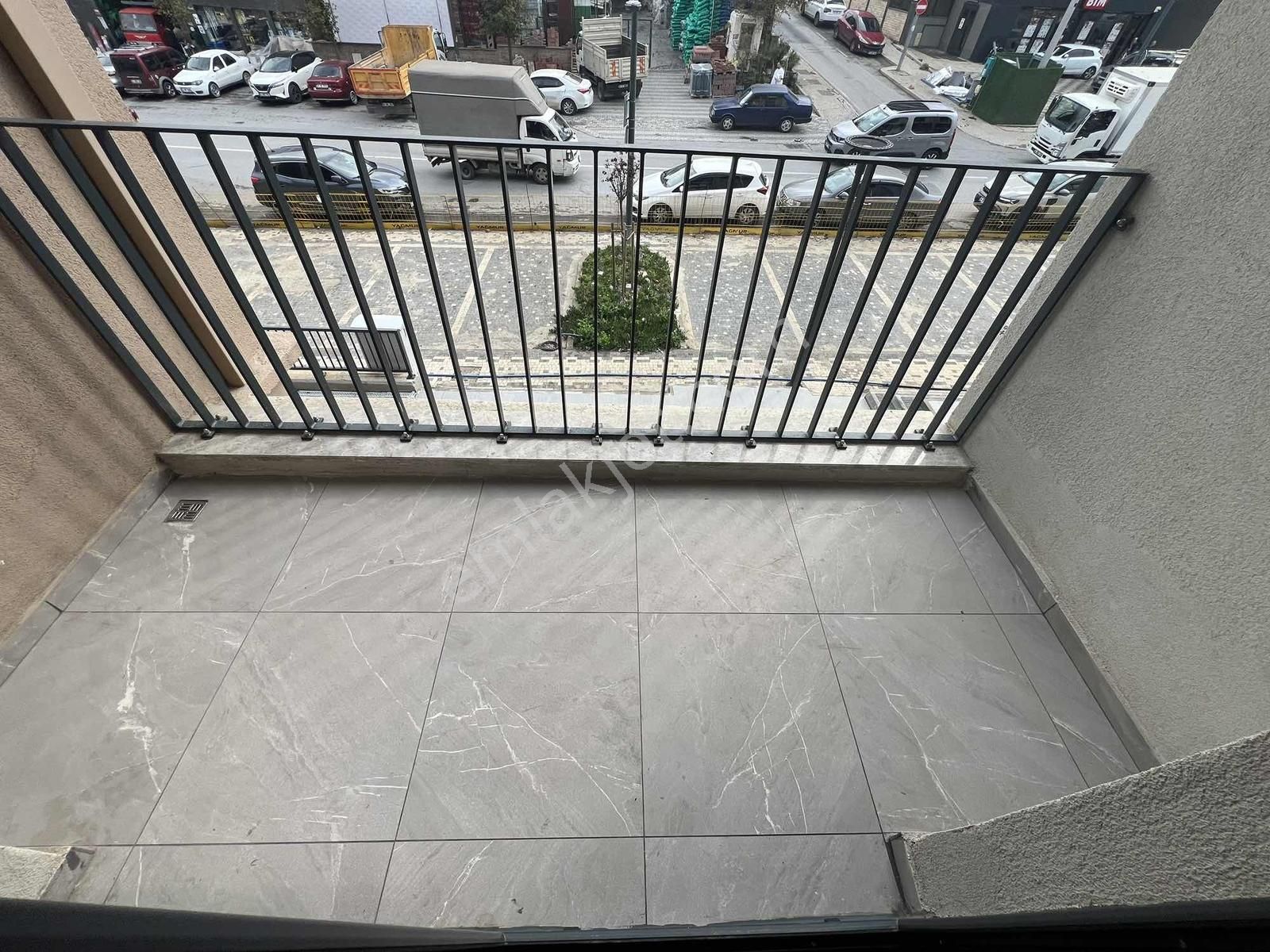 Üsküdar Mehmet Akif Ersoy Mah Kiralık Sıfır 2+1 Daire - Görsel 11