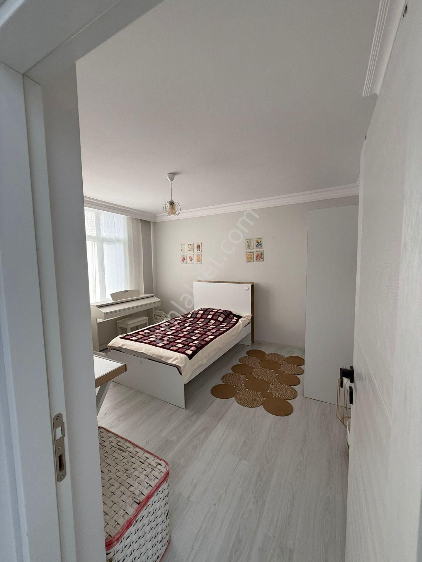 4+1mahfesığmaz 9-6 Katı 2banyo Full Yapılı 21-25yaş 180m2 Kiler Ç.odası Hasarsız Gdb Cephe - Görsel 9