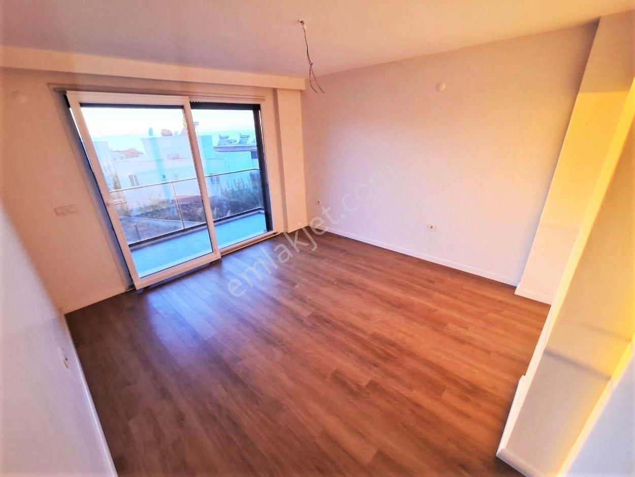 Aygül'den Pelitköy'de Akşam Güneşine Doyamayacağınız Deniz Manzaralı Sıfır Site İçi 4+1satılık Villa - Görsel 19