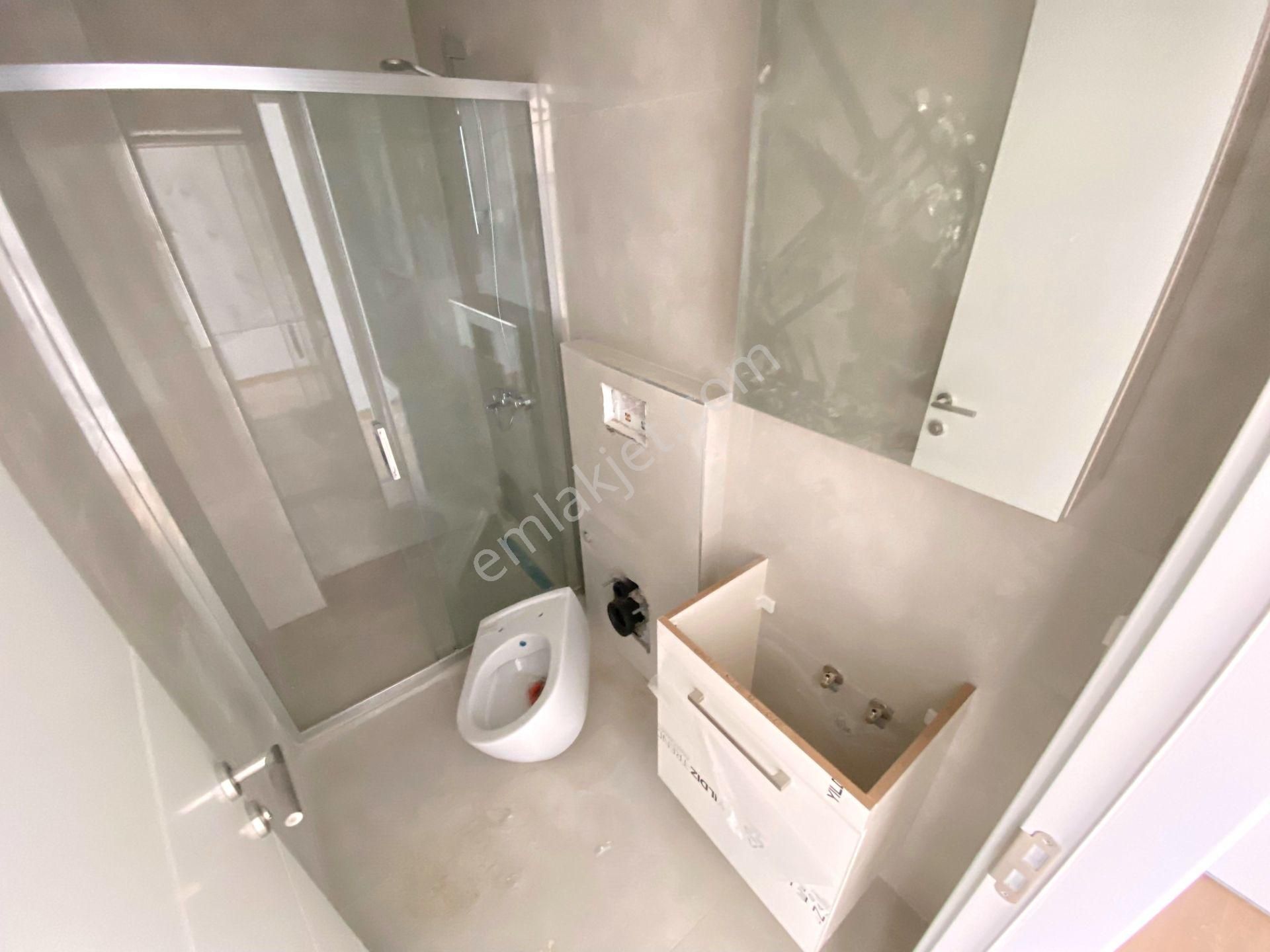 Burhaniye Ören'de Aygül'den Site İçin'de Yerden Isıtmalı Havuzlu Otoparklı Lüks 2+1 Satılık Daireler - Görsel 20