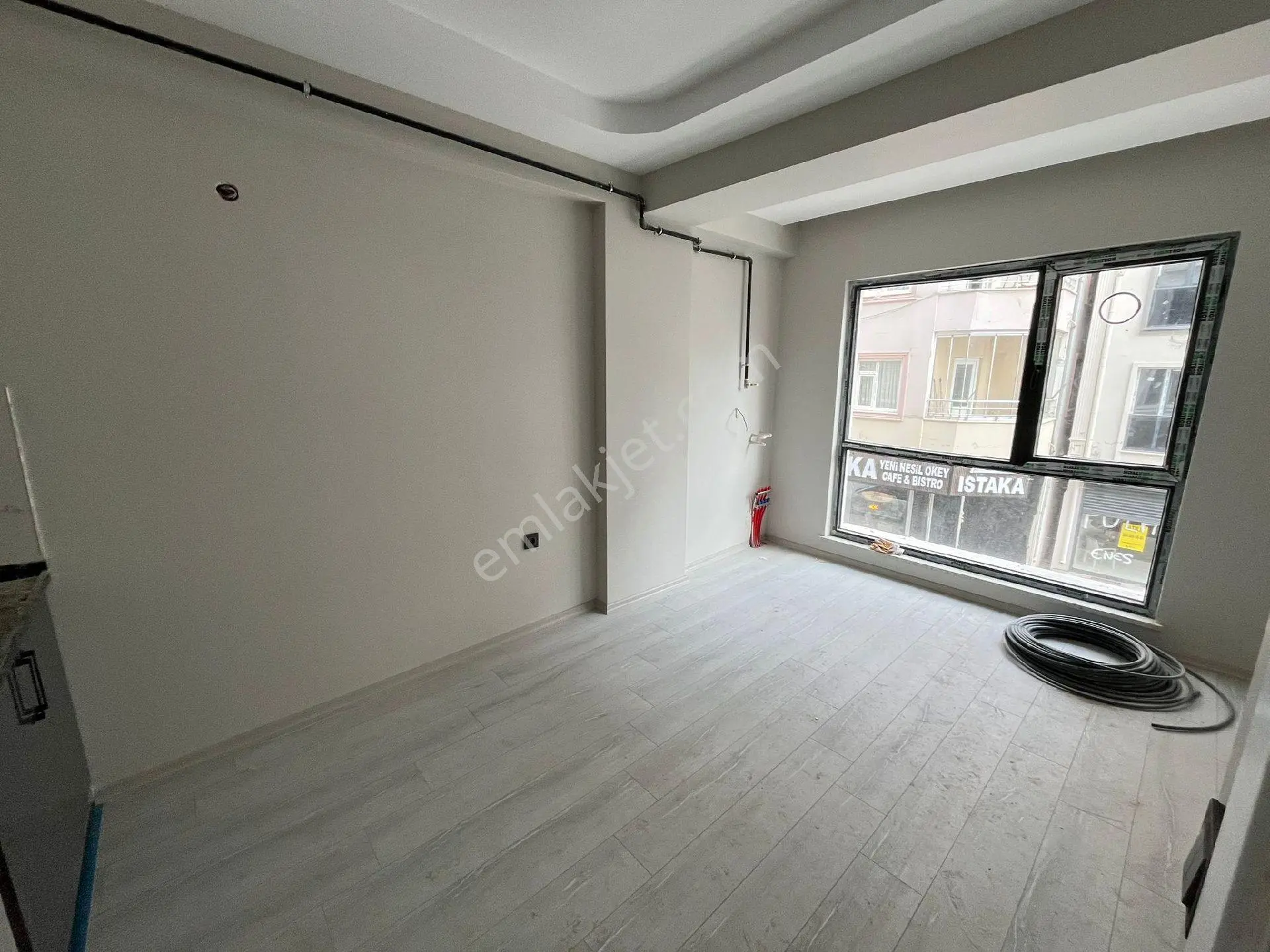 Kültür Sarayi Civari Satilik 1+1 Sifir Daire