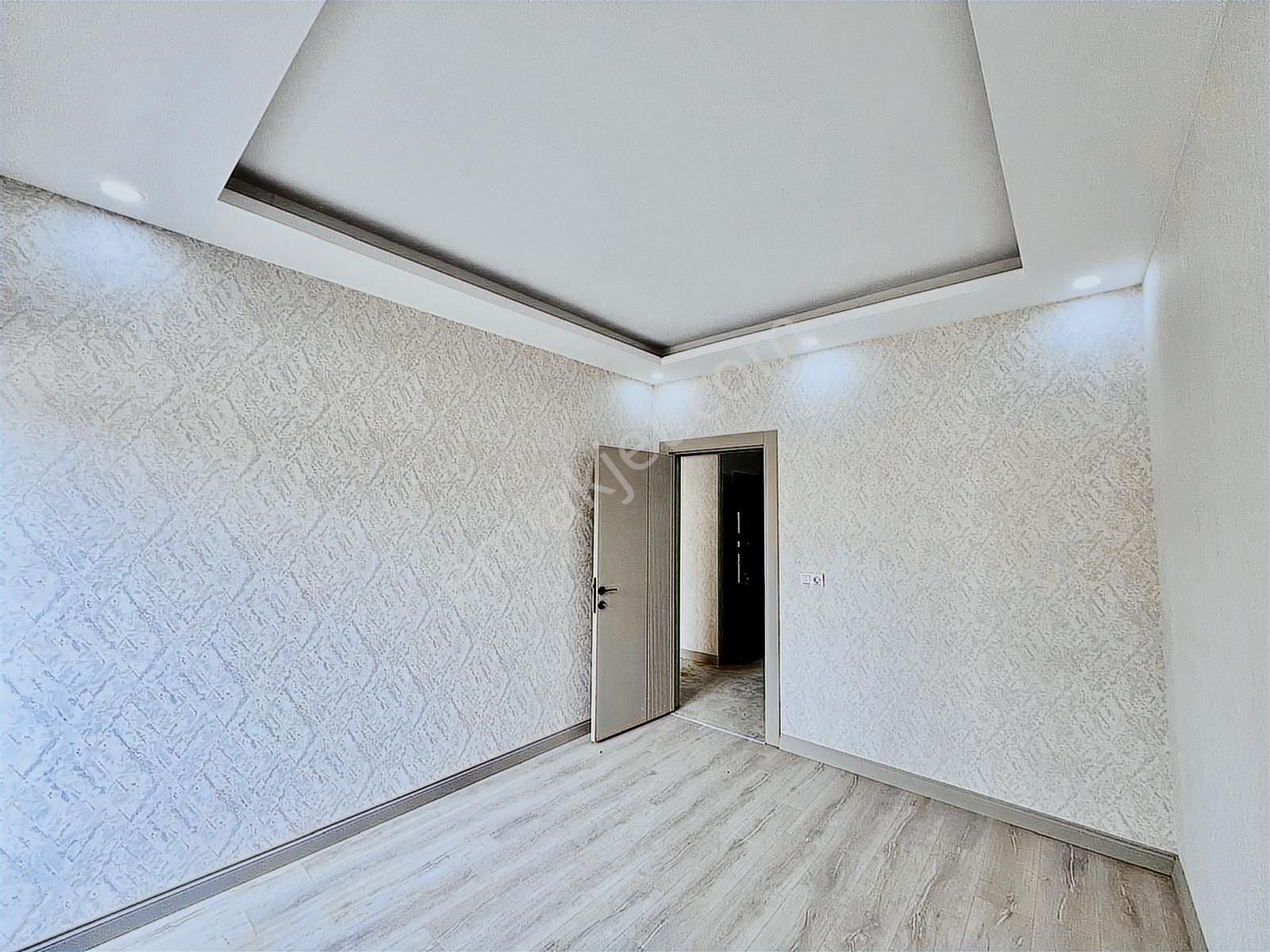 Acl Emlak'dan Karaköprü Seyrantepe'de 1+1 Satılık Lüks Daire - Görsel 3