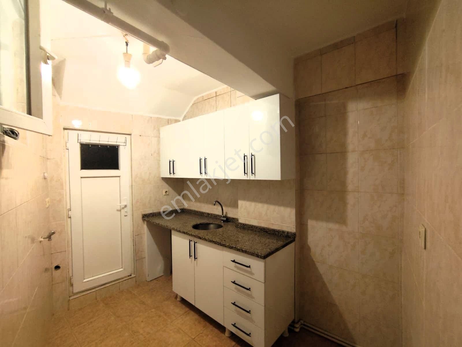 Eyüpsultan Nişanca 1+1 45 M2 Bahçe Kullanımlı Daire 15.000.-tl - Görsel 7