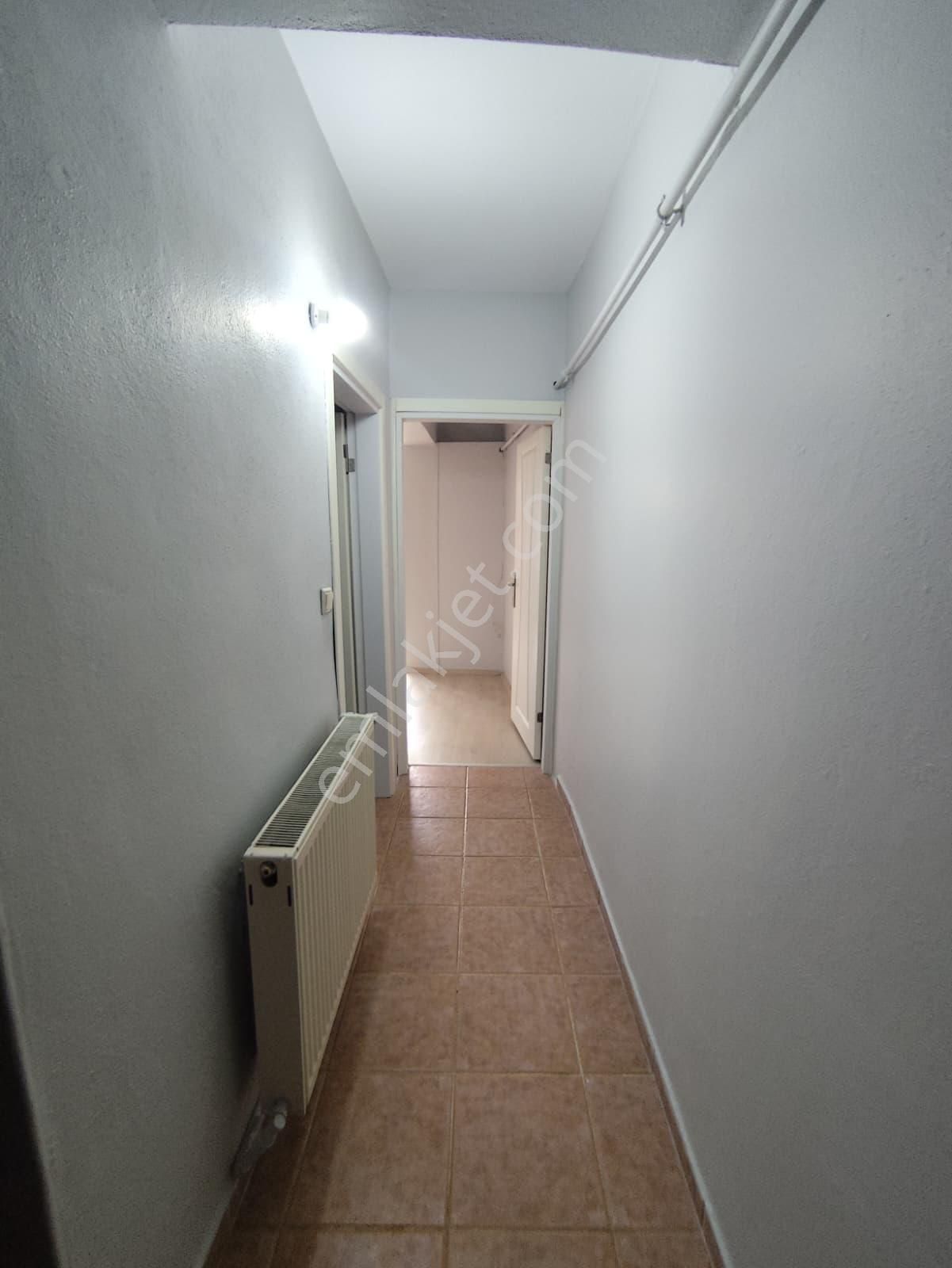 Eyüpsultan Nişanca 1+1 45 M2 Bahçe Kullanımlı Daire 15.000.-tl - Görsel 6