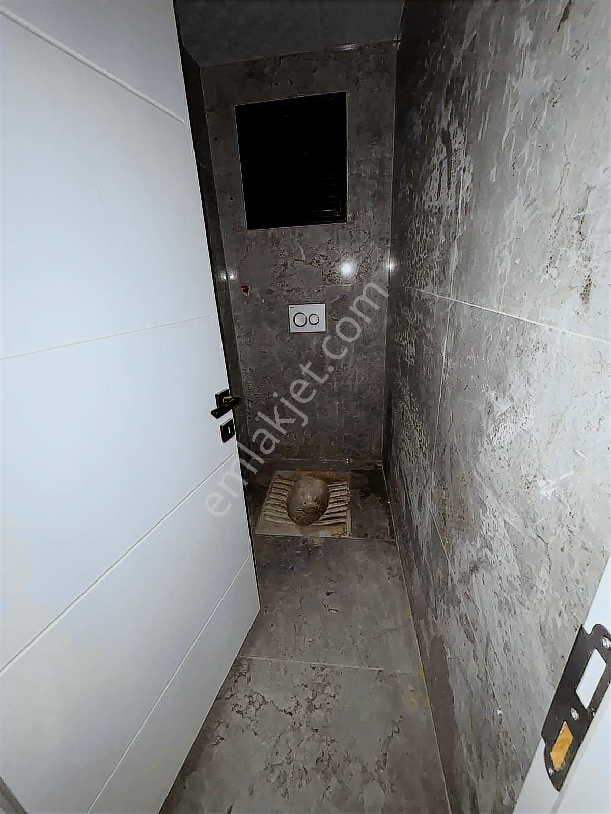 Emlak Center'dan 3+1 Kapalı Mutfak, Site İçinde Kiralık Daire - Görsel 17