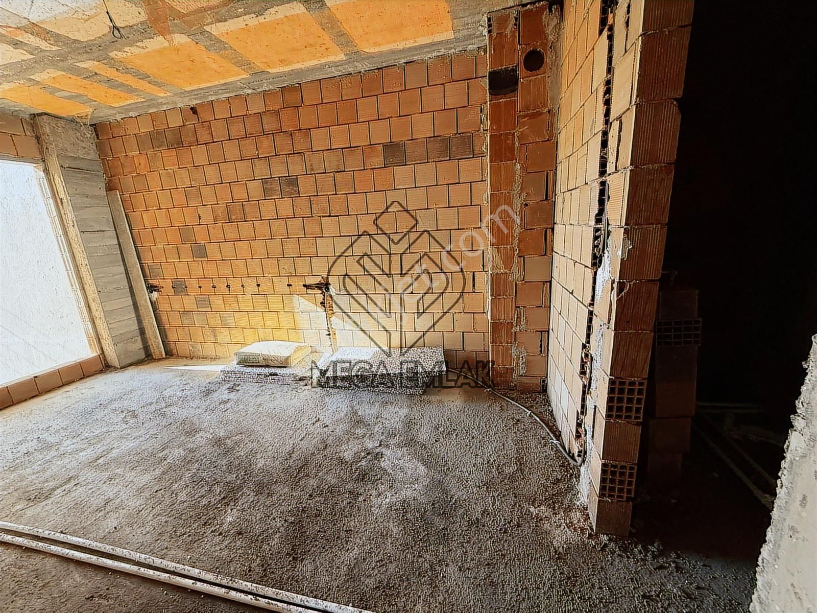 Düğerekte 3+1 Ön Cephe Üst Kat Satılık Daire - Görsel 3