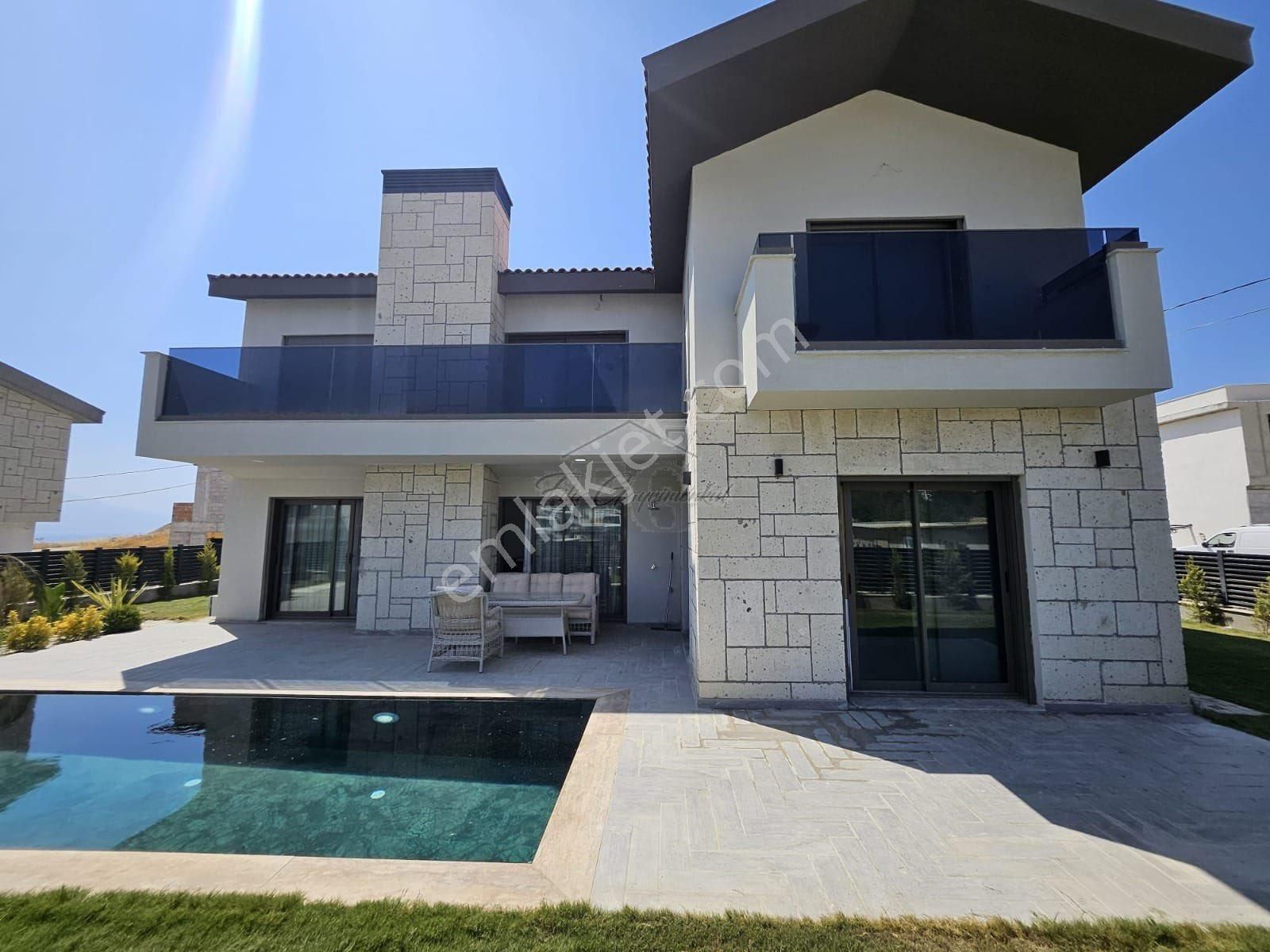 ‎kuşadası / Soğucak Bölgesinde ‎satılık Lüks Müstakil Villa - Görsel 11