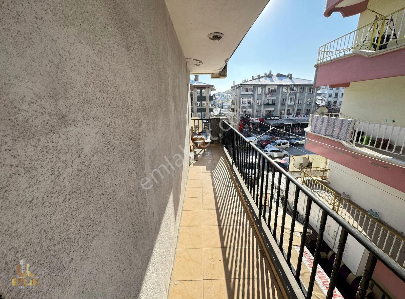 Etlik'den Esertepe Cadde Üzeri 2.kat Ön Cephe 3+1 Kaçmaz Fiyat ! - Görsel 11