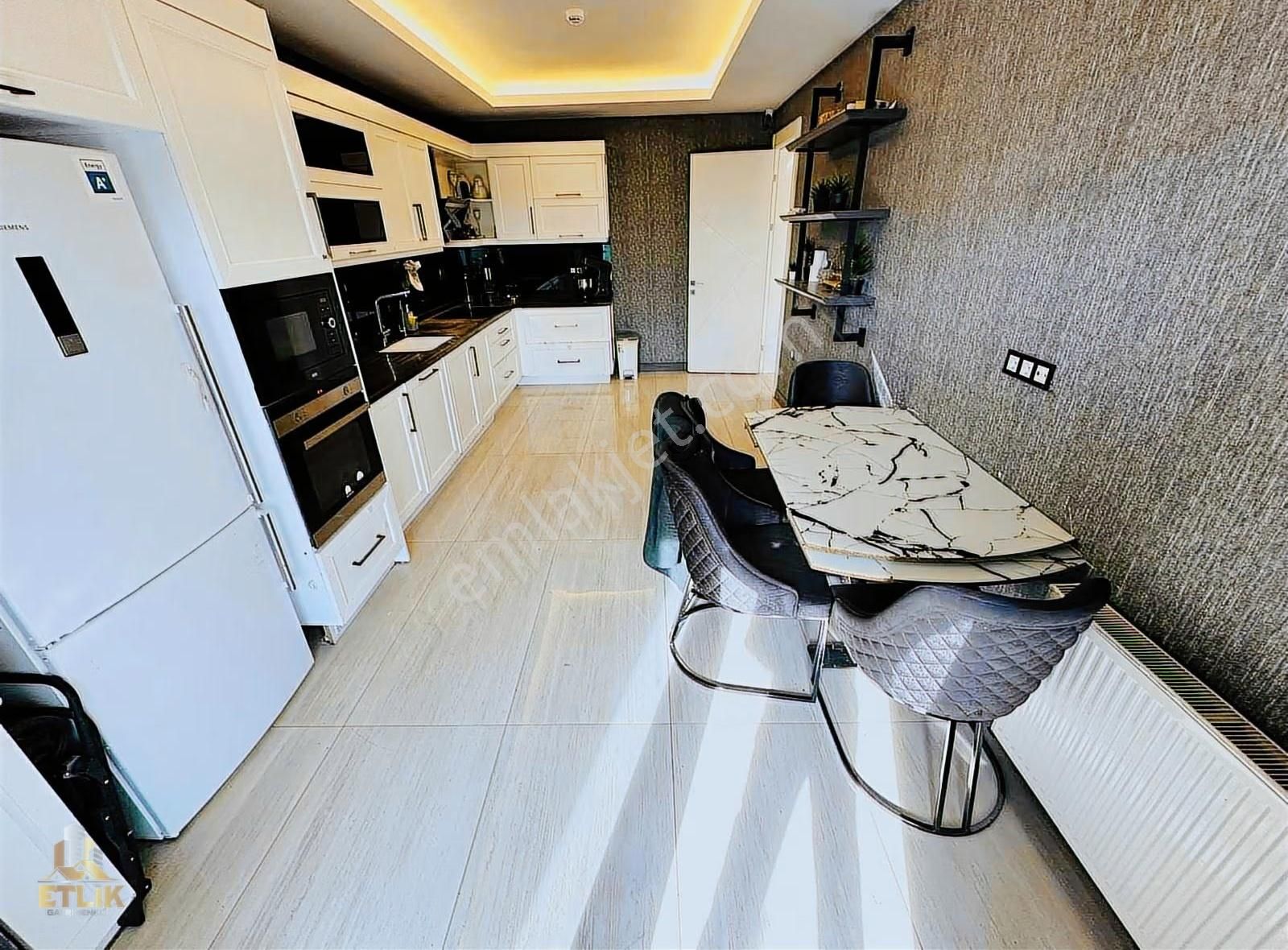 Ovacık Merkezi Modern Ultra Lüx Site Dairesi 4+1 200m² !!!! - Görsel 12