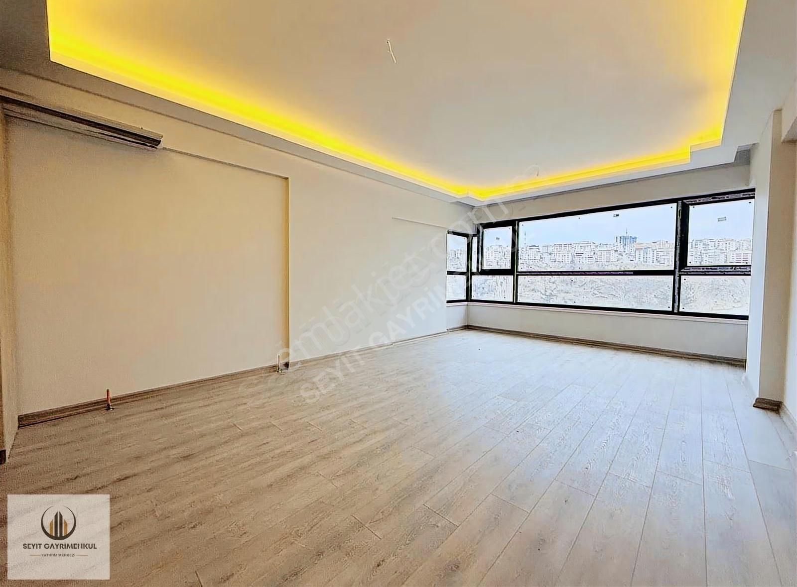 ▄seyit Gayrimenkul▄ege Mh.lüx Sıfır Sitede Full Yapılı 3+1_200m² - Görsel 16