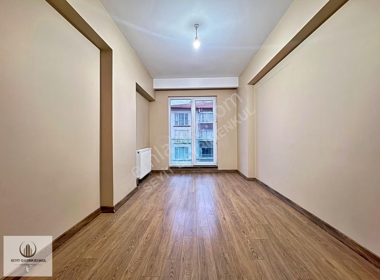 ▄seyit Gayrimenkul▄nato Yolu Cad_yakını 4.kat Konumlu Sitede 3+1 - Görsel 2