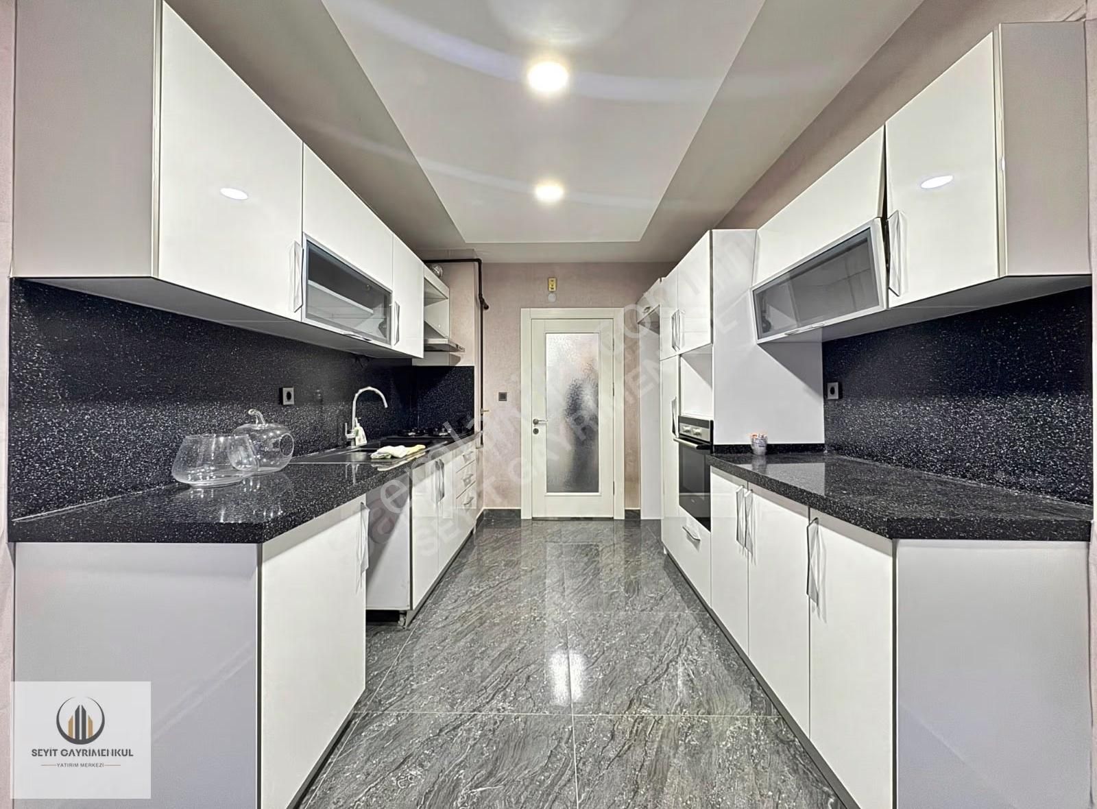 ▄seyit Gayrimenkul▄nato Yolu Cad_yakını 4.kat Konumlu Sitede 3+1 - Görsel 6