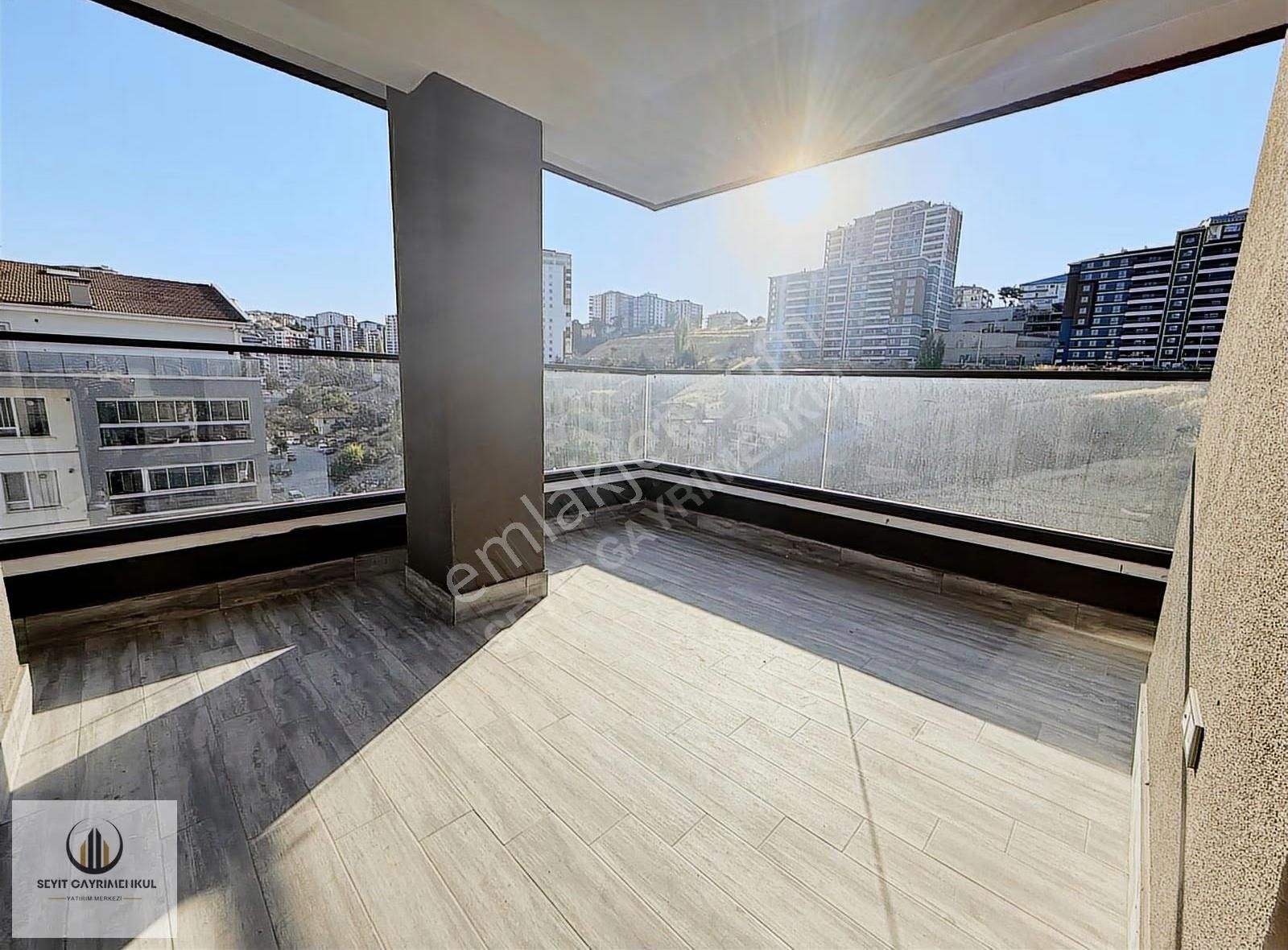 Mamak'ın Gözdesi Alya Vita'da Sınırsız Kredili Cadde Cep 2.kat_! - Görsel 4