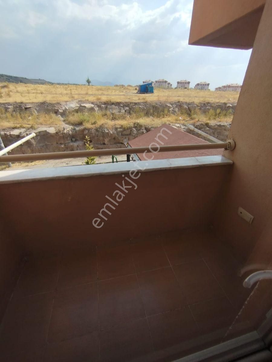 Toki Demokrasi Mah Satılık 2+1 85 M2 Daire Fırsatı - Görsel 2