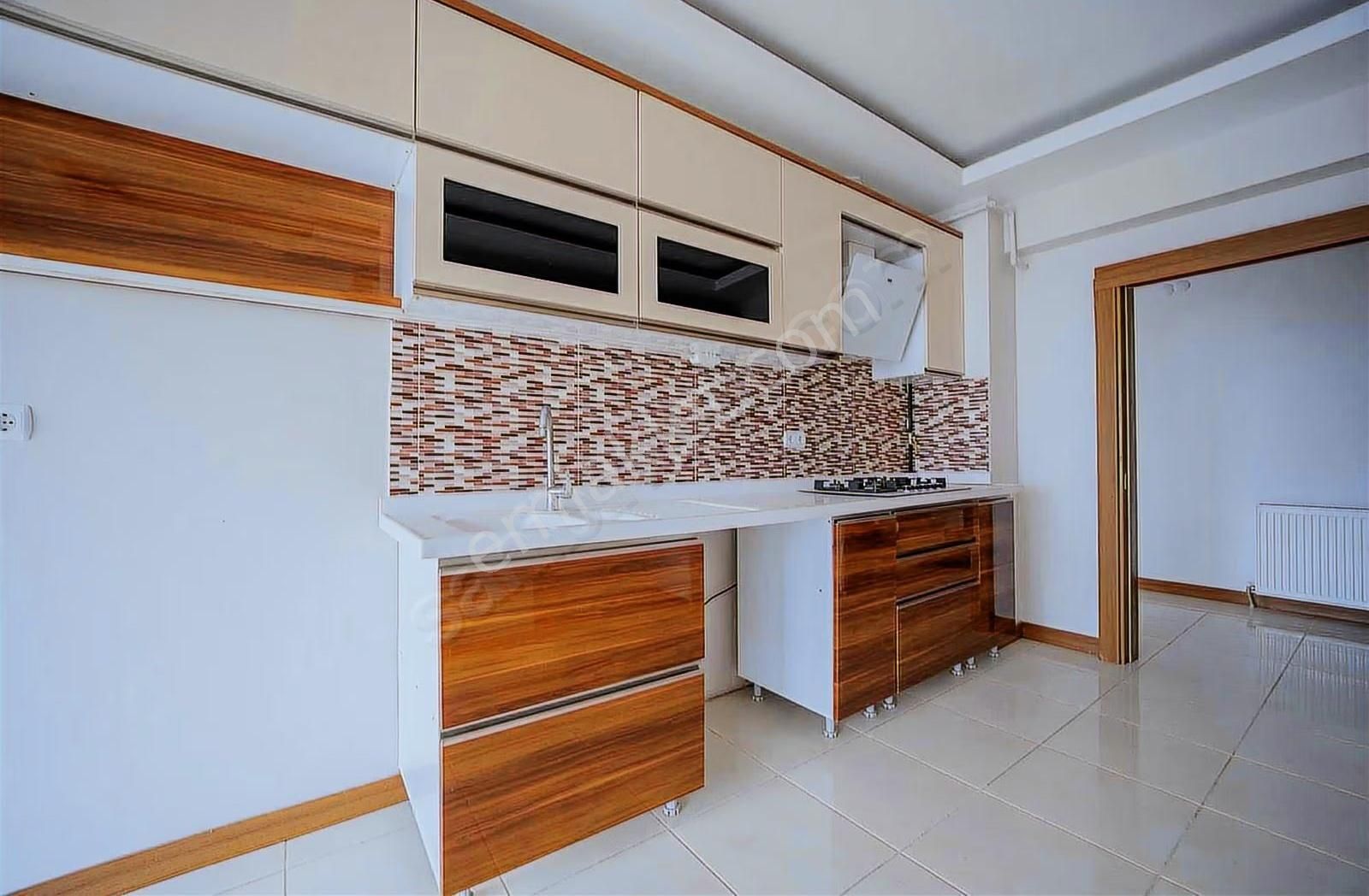 Bağlıca'da 4+1 Satılık Daire - Görsel 3