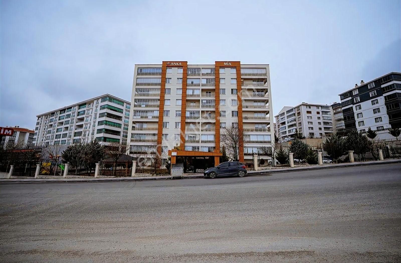 Bağlıca'da 4+1 Satılık Daire