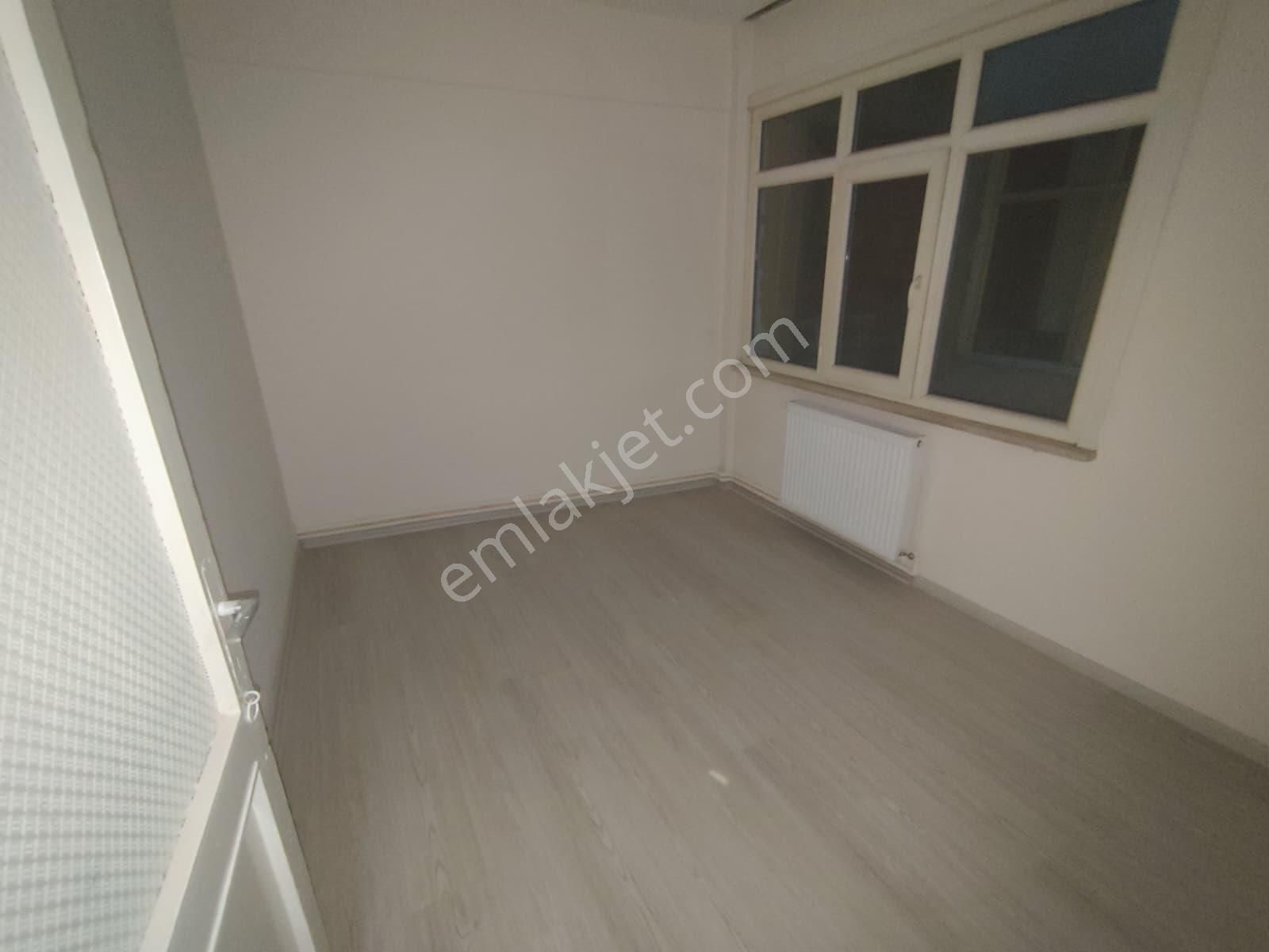 Eyüpsultan Nişanca 3+1 90 M2 1.kat Temiz Daire 22.500.-tl - Görsel 7