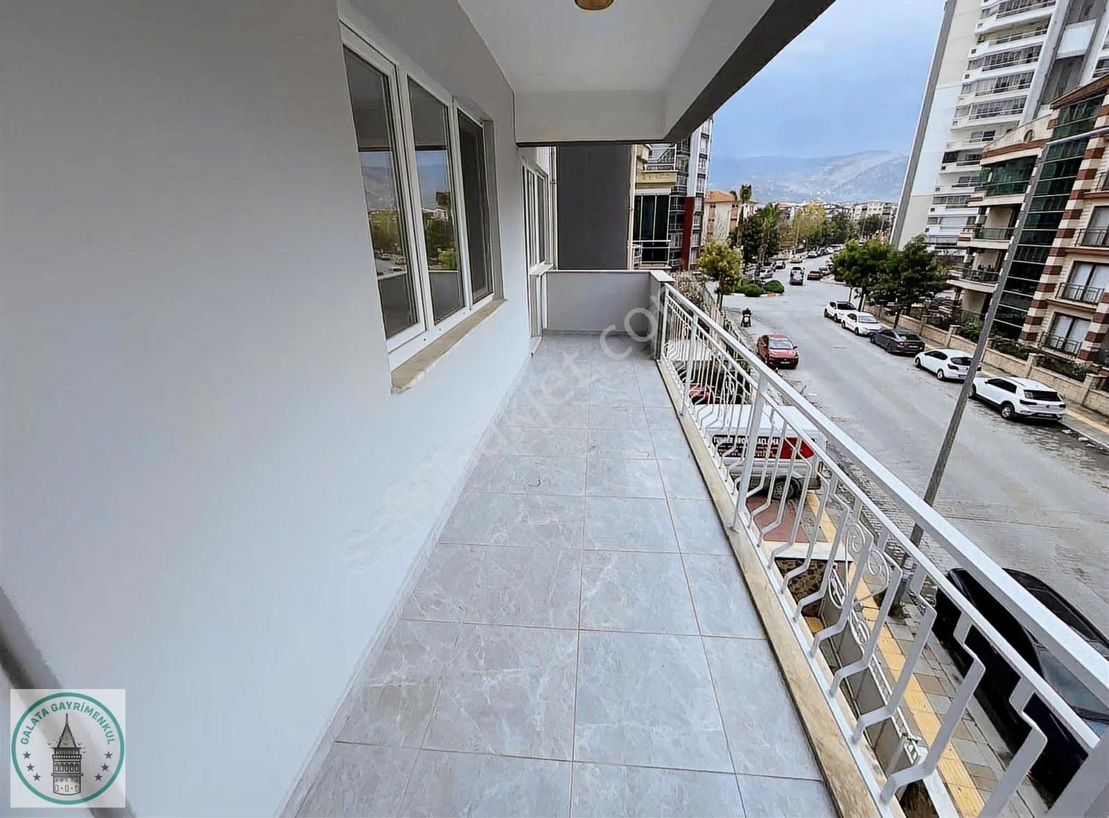 Galata'dan Yenicami Mah. Mükemmel Konum Satılık Daire - Görsel 17