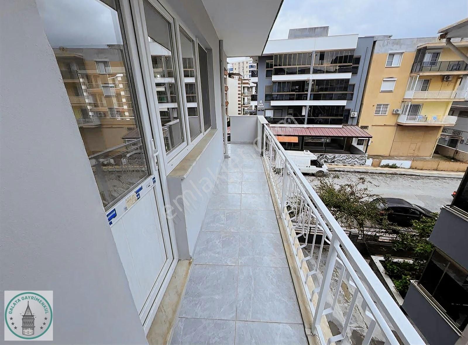 Galata'dan Yenicami Mah. Mükemmel Konum Satılık Daire - Görsel 8