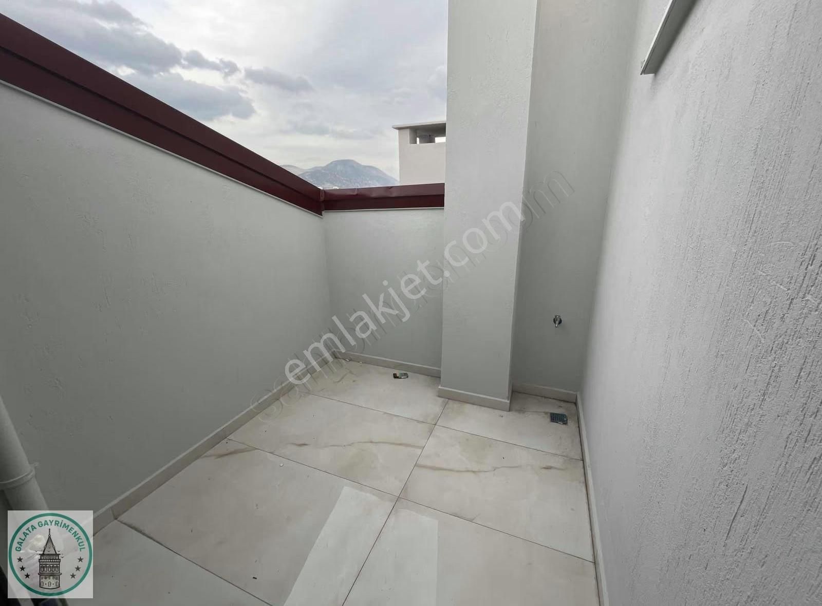 Galata'dan Çeltikçi Mah. 3+1 A Kalite Dubleks Teraslı Daire - Görsel 5