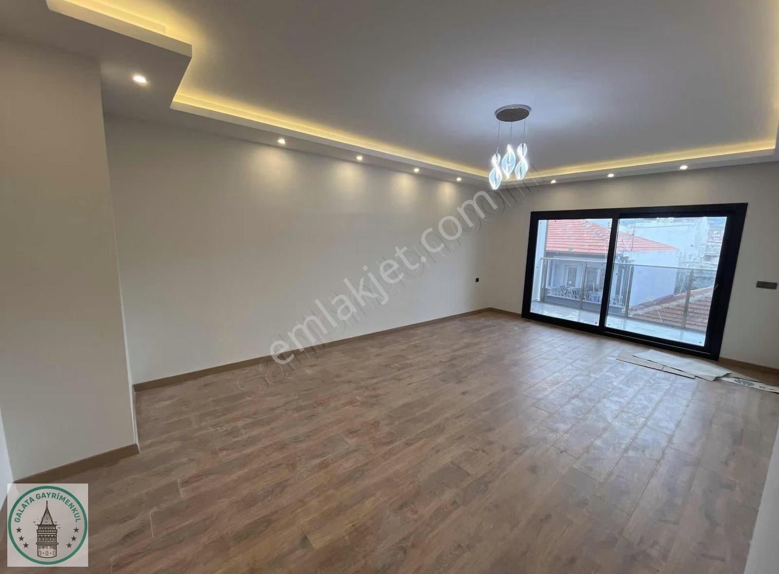 Galata'dan Çeltikçi Mah. 3+1 A Kalite Dubleks Teraslı Daire - Görsel 22